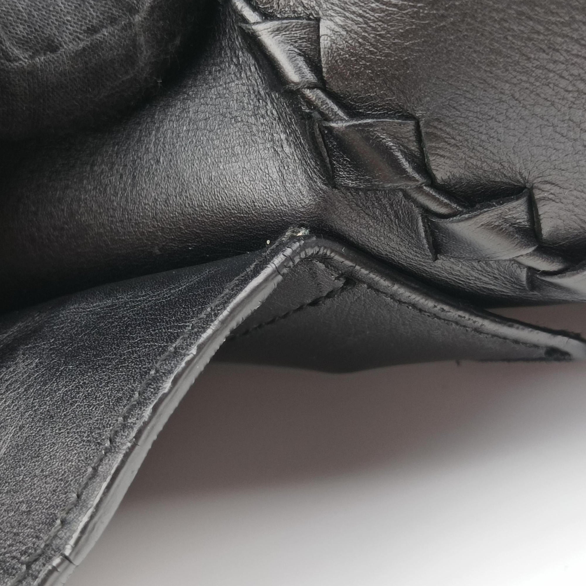 Pre-owned Bottega Veneta Intrecciato Black lambskin  shoulderbag | stylenewstar