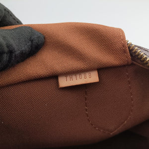 Vintage Louis Vuitton MONTORGUEI PM brown Monogram Canvas M95565 shoulderbag | stylenewstar