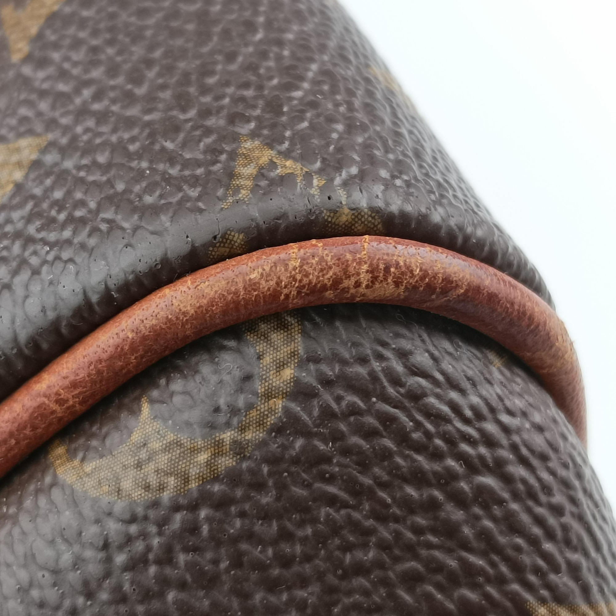 Vintage Louis Vuitton MONTORGUEI PM brown Monogram Canvas M95565 shoulderbag | stylenewstar