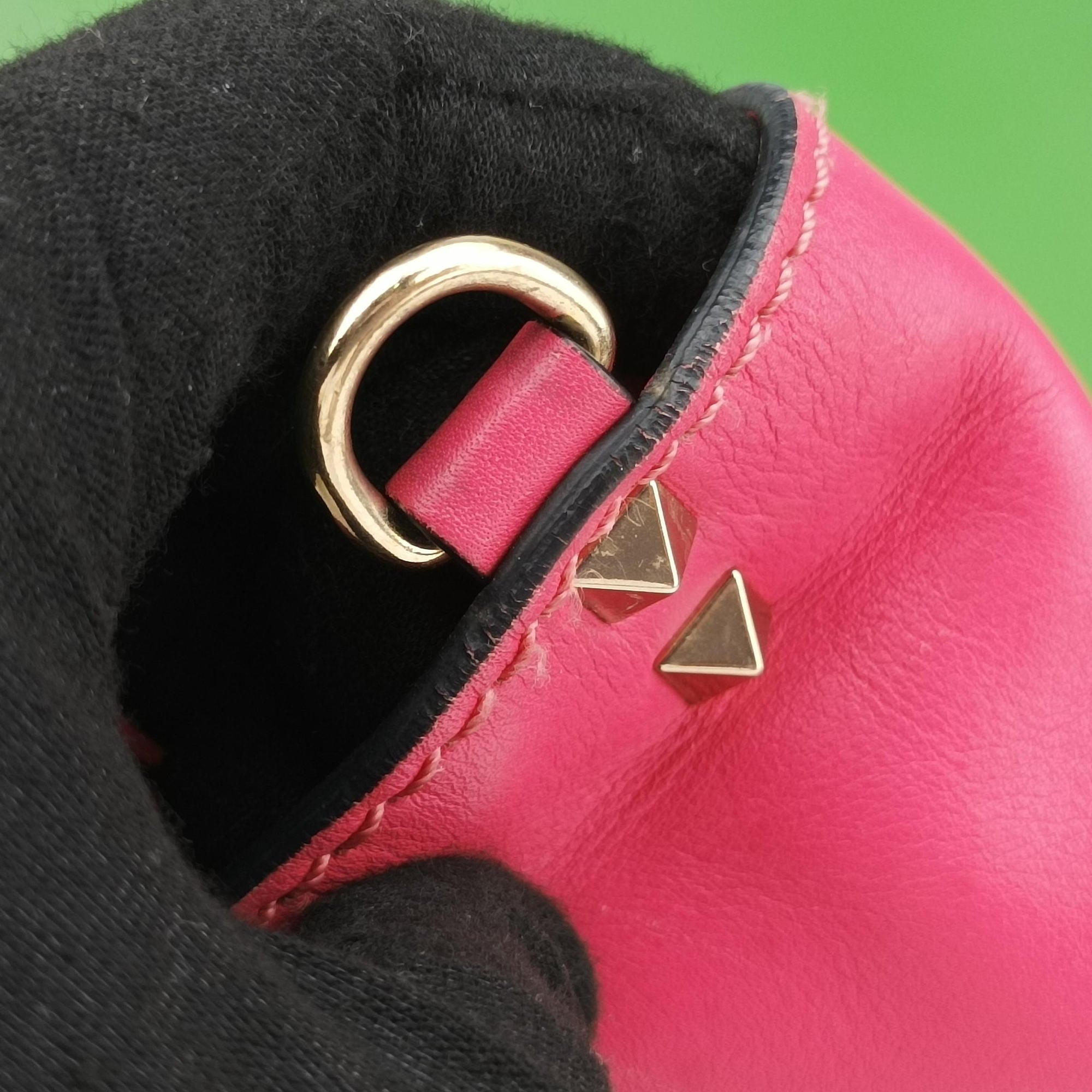 Pre-owned Valentino Rockstud Red×Green×Pink Leather  shoulderbag | stylenewstar