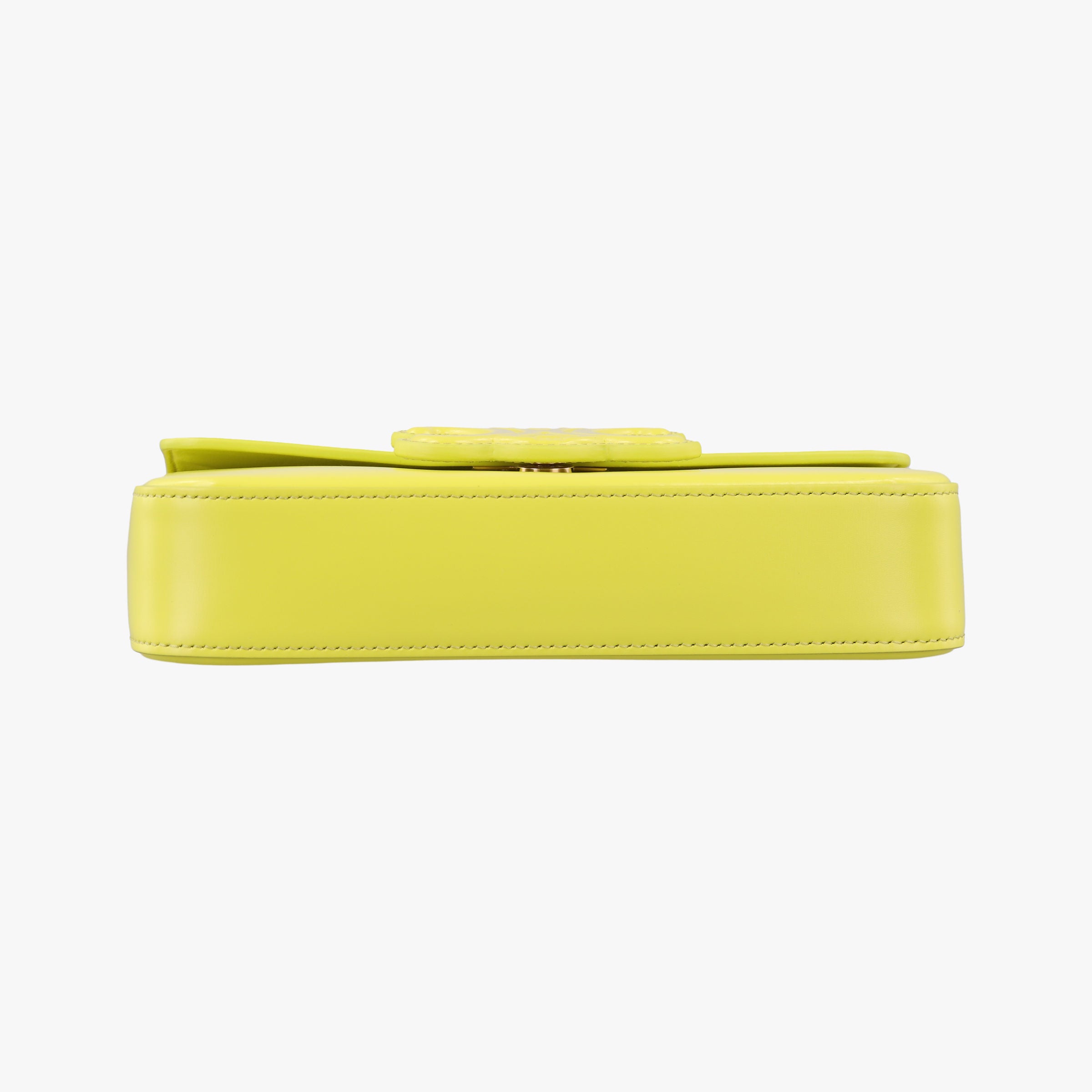 Pre-owned Celine Triomphe Chain Yellow Leather  shoulderbag | stylenewstar