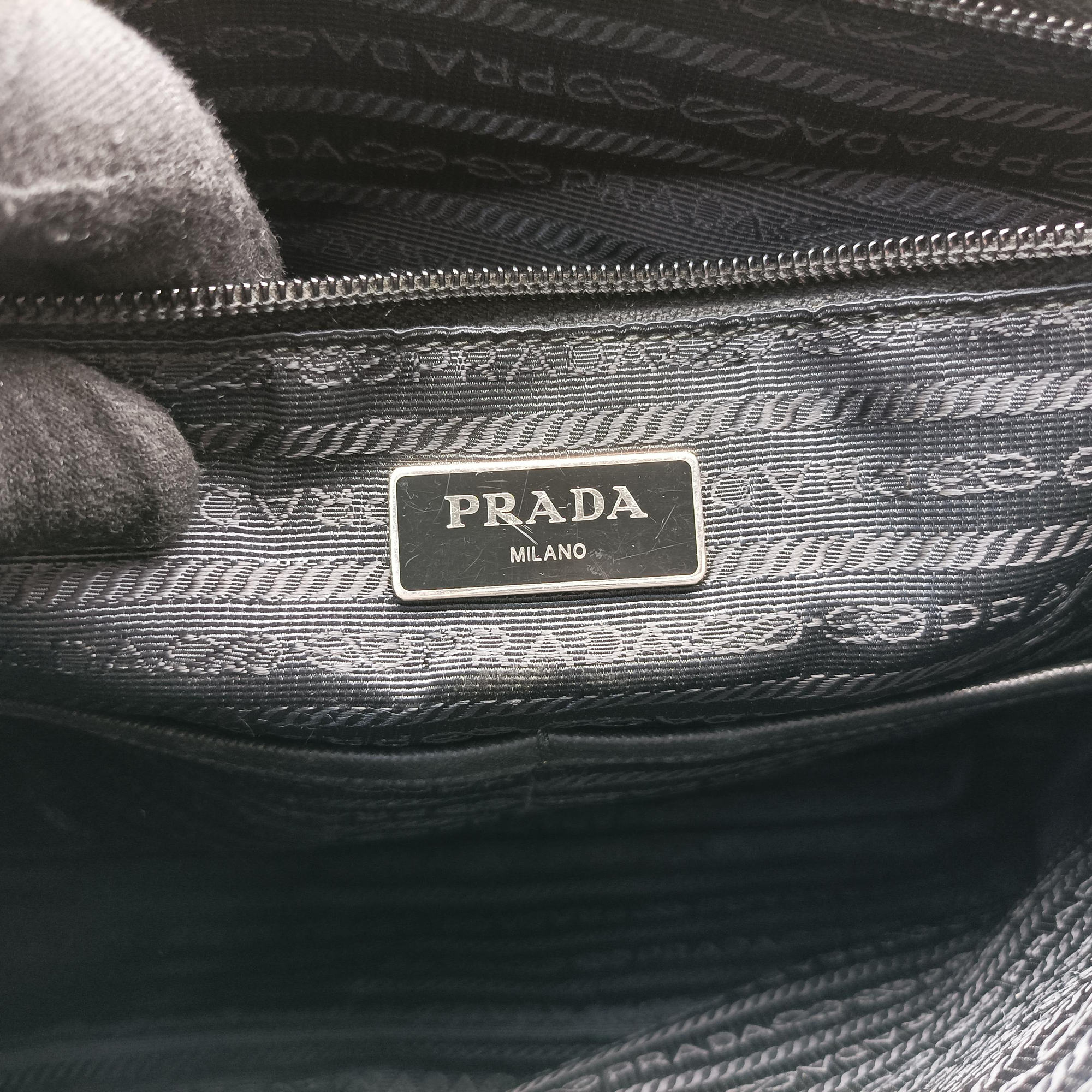 Vintage Prada Vela Messenger Bag Black Nylon V166 shoulderbag | stylenewstar