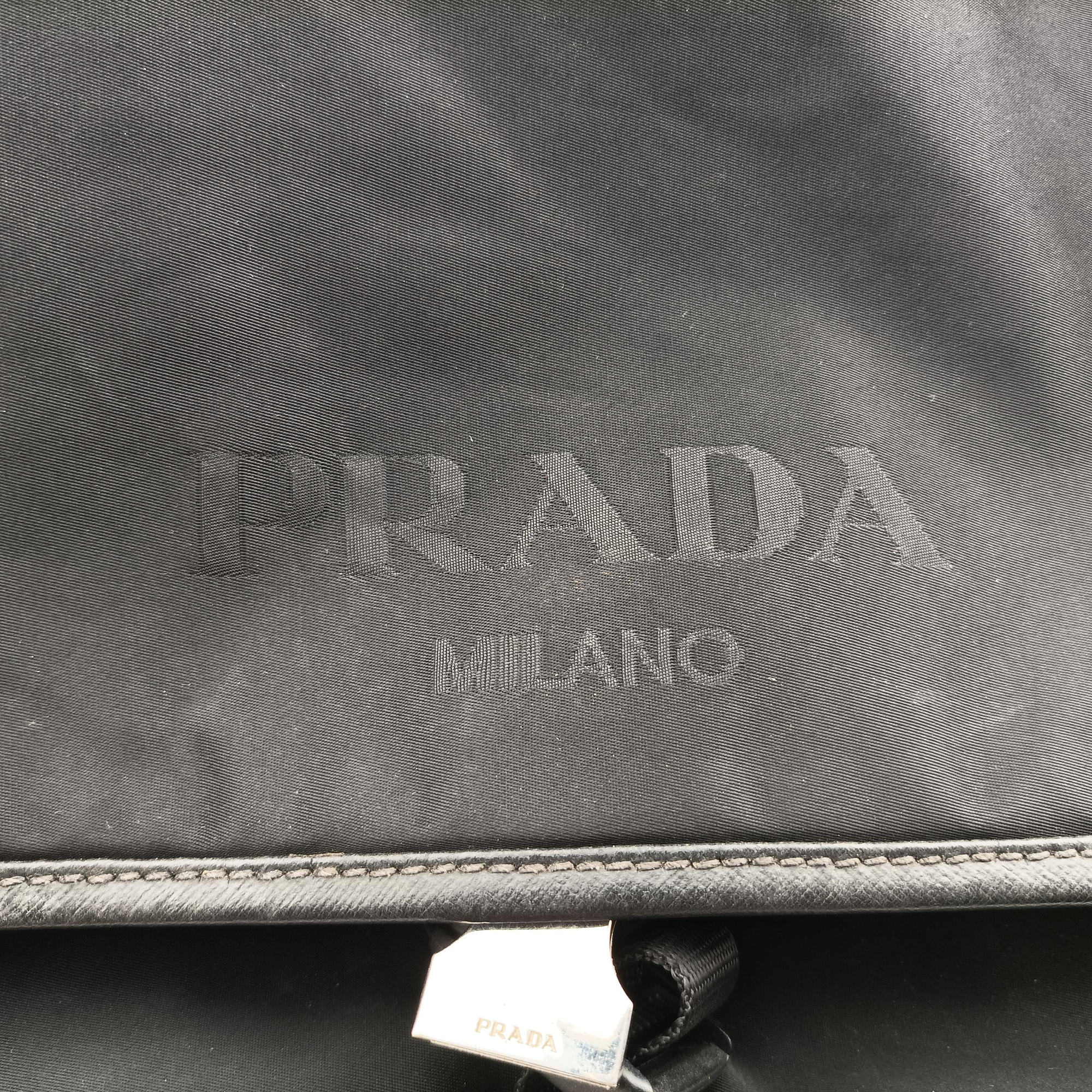 Vintage Prada Vela Messenger Bag Black Nylon V166 shoulderbag | stylenewstar