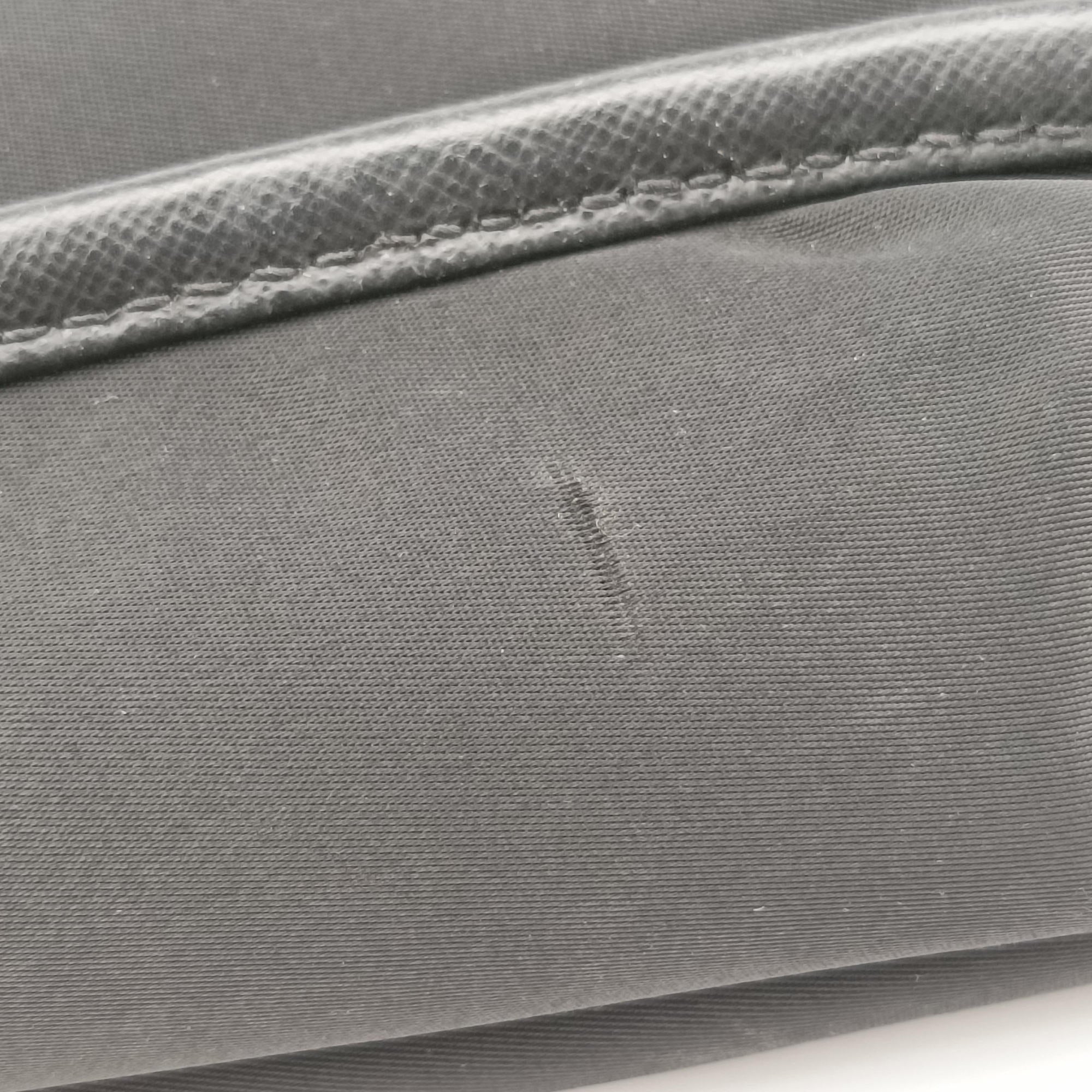 Vintage Prada Vela Messenger Bag Black Nylon V166 shoulderbag | stylenewstar