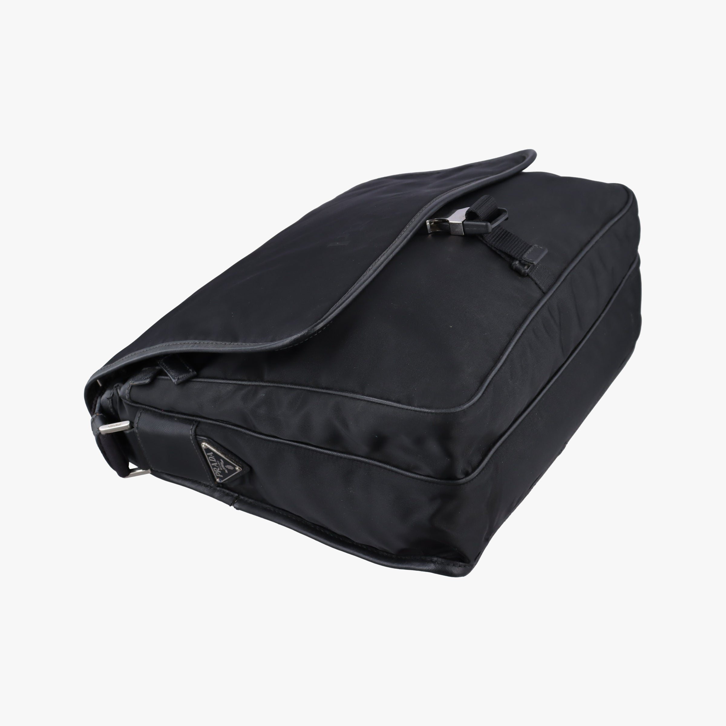 Vintage Prada Vela Messenger Bag Black Nylon V166 shoulderbag | stylenewstar