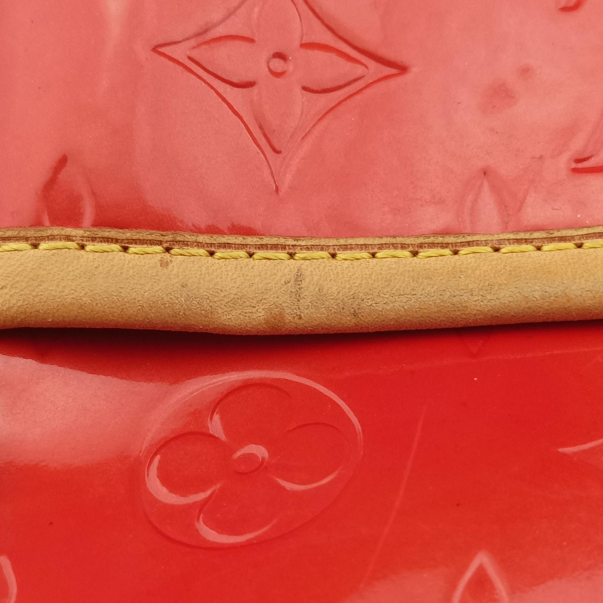 Pre-owned Louis Vuitton Sutton Red Vernis M91080 handbag | stylenewstar
