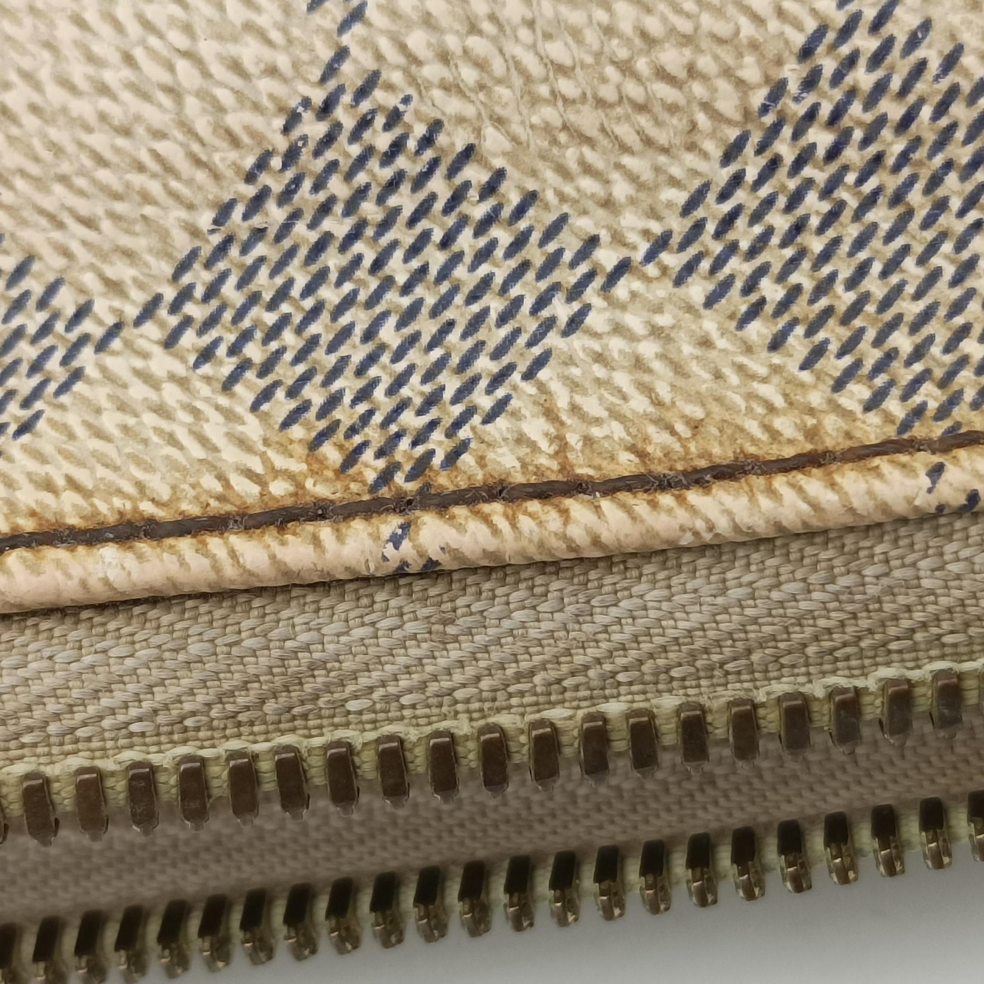 Pre-owned Louis Vuitton Figheri PM Azur Damier Canvas N41176 shoulderbag | stylenewstar