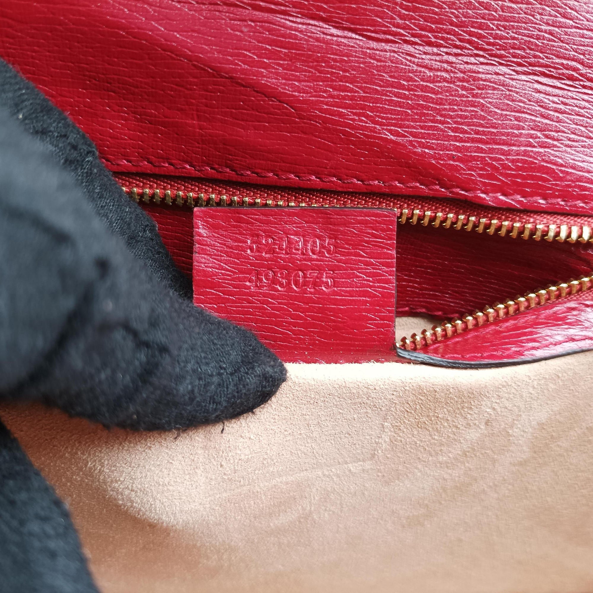 Pre-owned Gucci Sylvie red×Multicolour Leather 524405 shoulderbag | stylenewstar