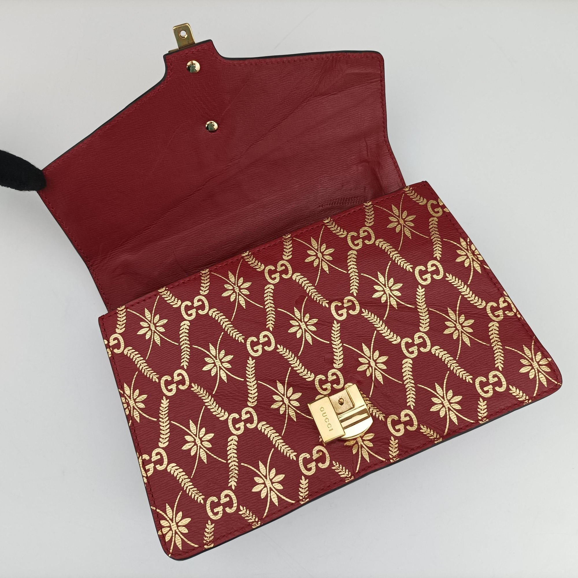 Pre-owned Gucci Sylvie red×Multicolour Leather 524405 shoulderbag | stylenewstar