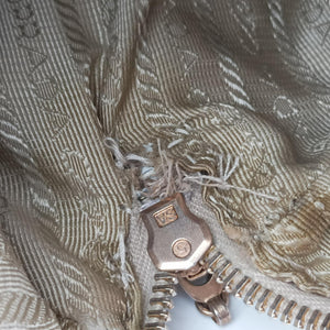 Secondhand Prada Perforated White leather  handbag | stylenewstar