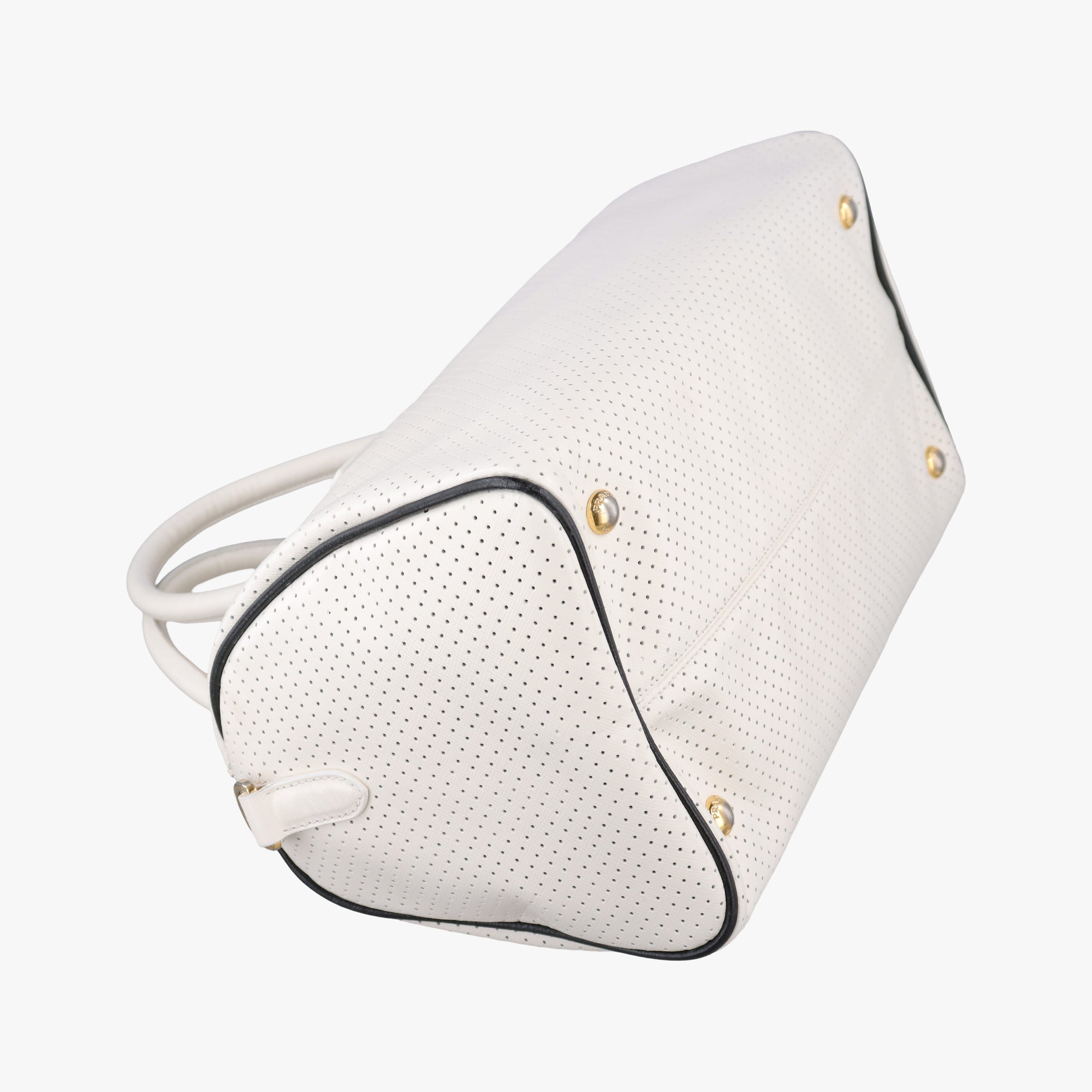 Secondhand Prada Perforated White leather  handbag | stylenewstar