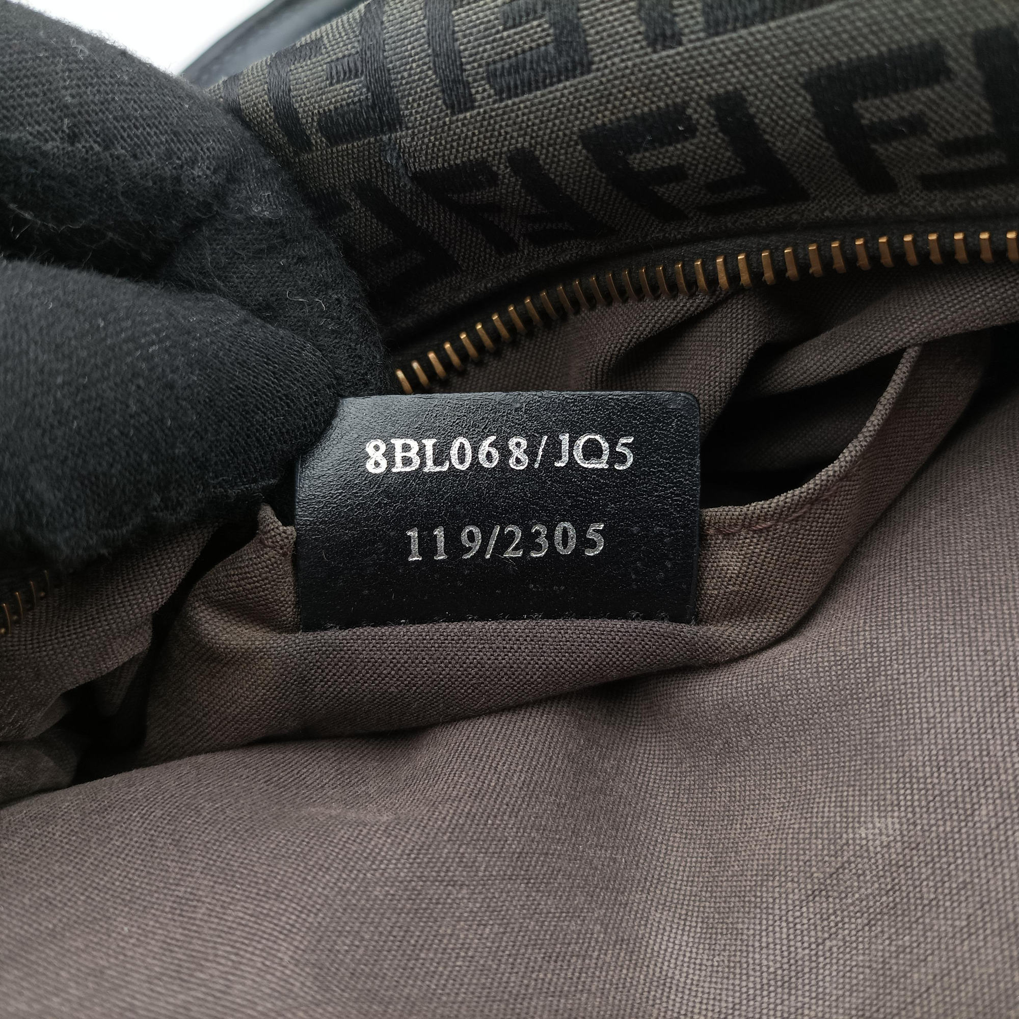Pre-owned Fendi Zucchino Forever Bauletto Black canvas x Leather 8BL068 handbag | stylenewstar