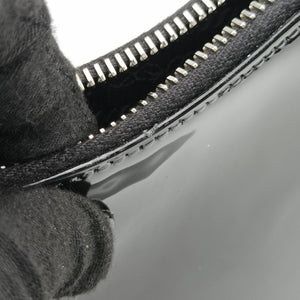 Pre-owned Prada Re-Edition Black Patent leather  shoulderbag | stylenewstar