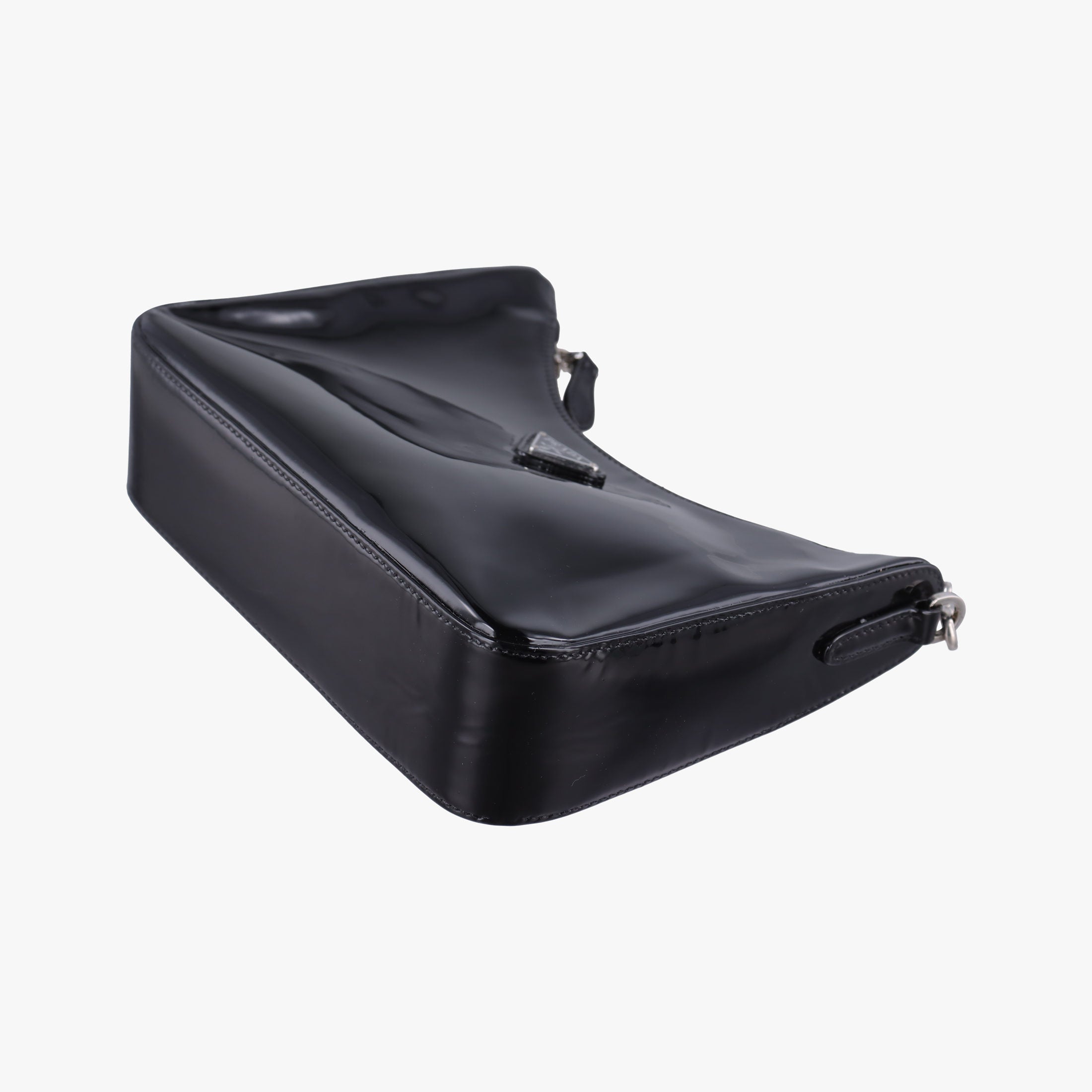 Pre-owned Prada Re-Edition Black Patent leather  shoulderbag | stylenewstar