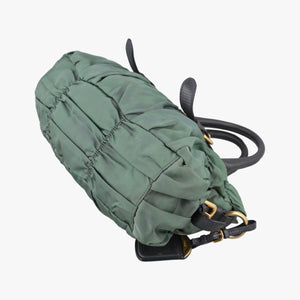 Secondhand Prada Gaufre Green nylon×Leather BN2805 shoulderbag | stylenewstar