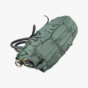 Secondhand Prada Gaufre Green nylon×Leather BN2805 shoulderbag | stylenewstar