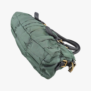 Secondhand Prada Gaufre Green nylon×Leather BN2805 shoulderbag | stylenewstar