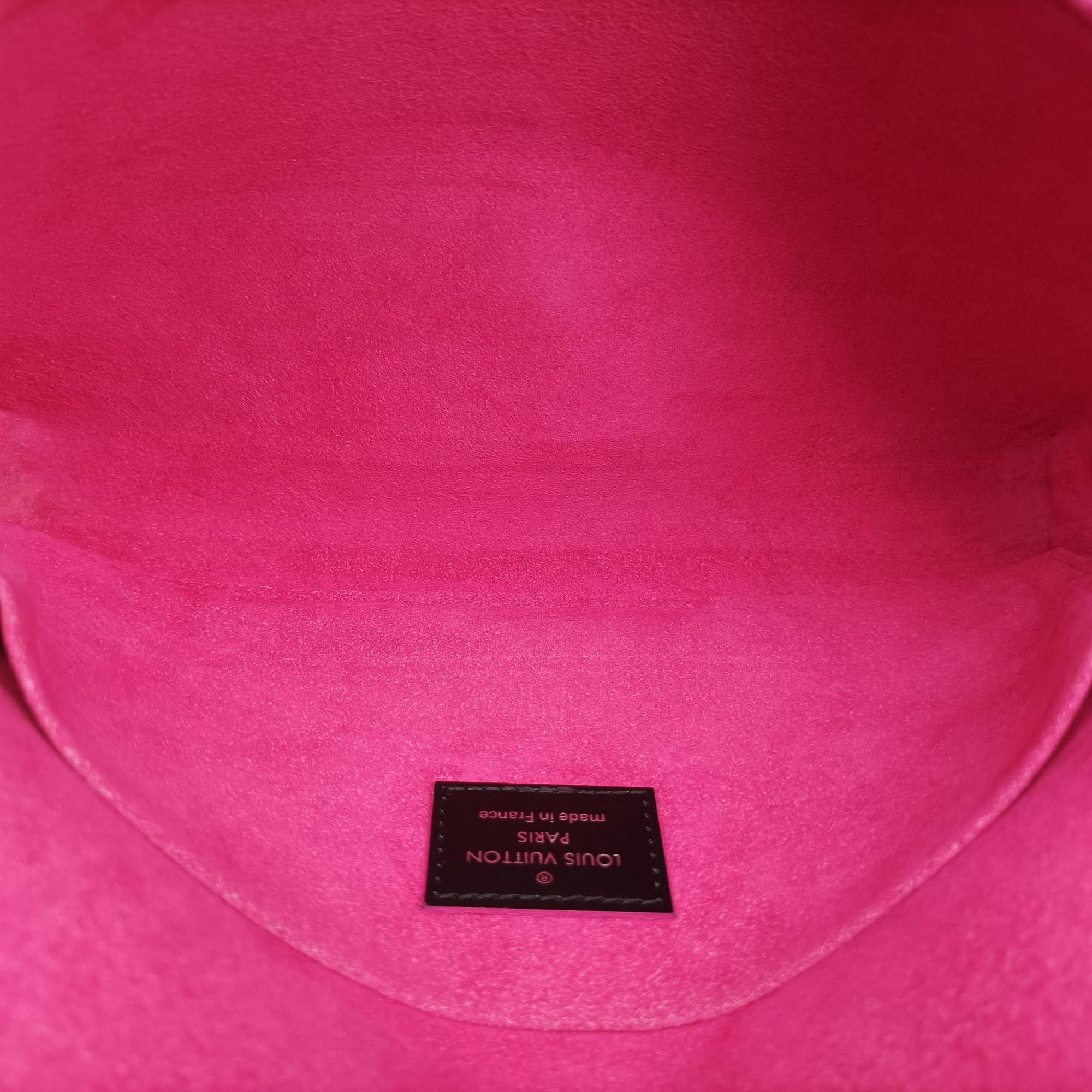 Pre-owned Louis Vuitton Pochette Felice Noir×Pink Epi M64579 shoulderbag | stylenewstar