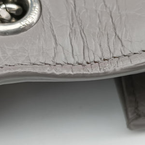 Pre-owned Yves Saint Laurent KATE Grey Leather 354119 shoulderbag | stylenewstar