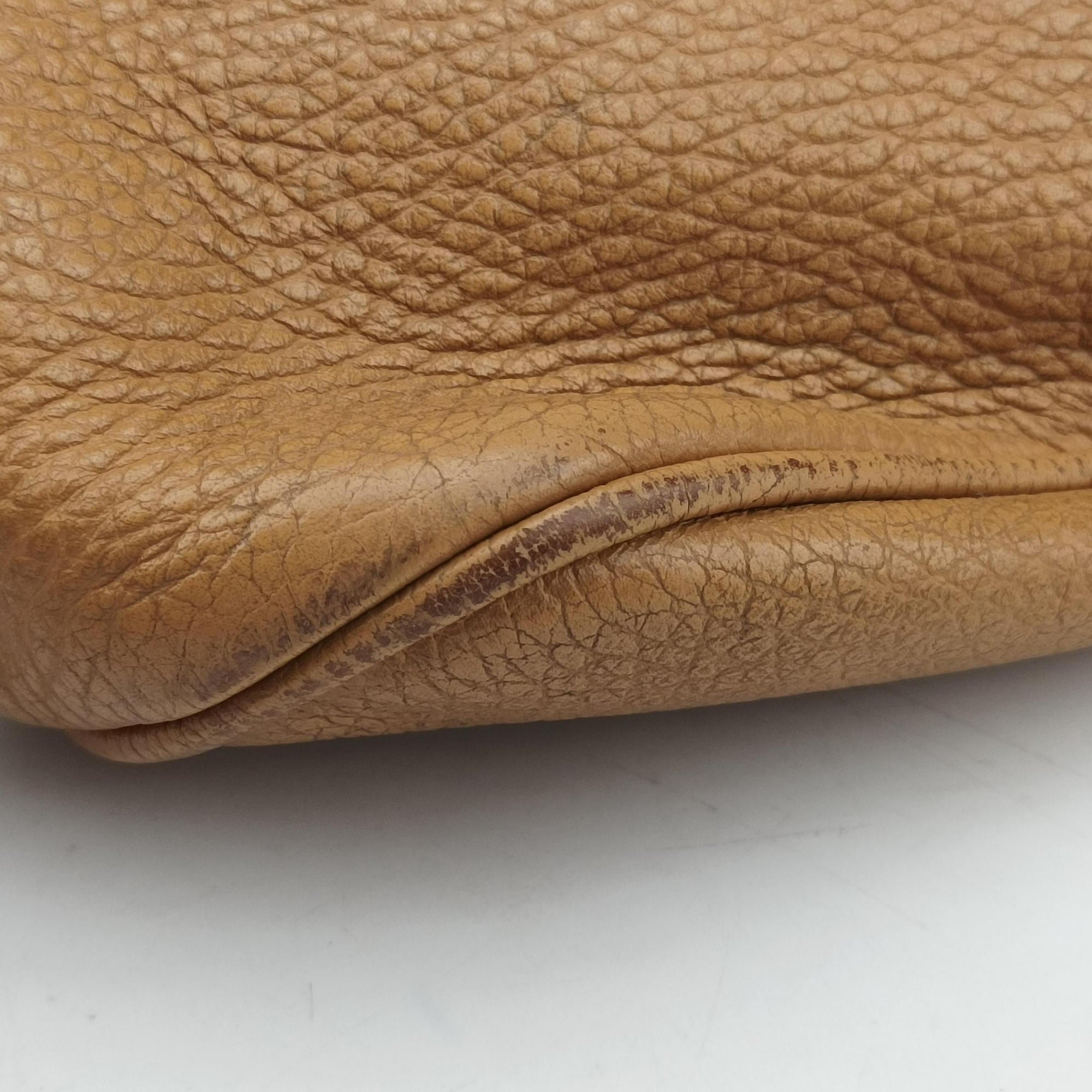 Pre-owned Gucci Microguccissima dome Beige Leather 341504 handbag | stylenewstar
