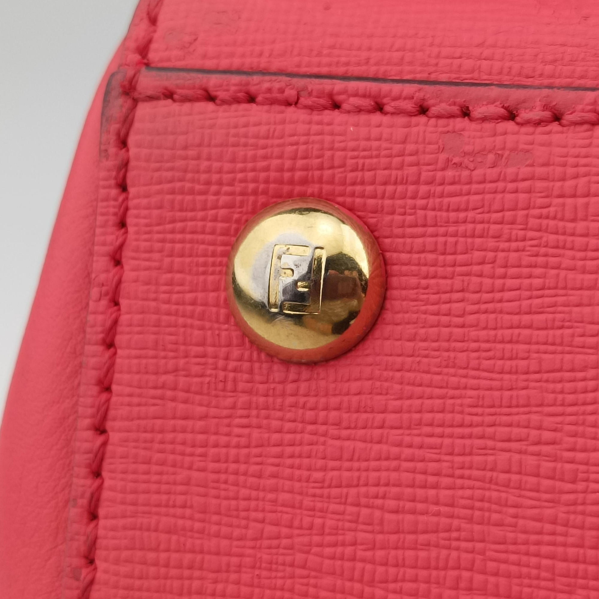 Pre-owned Fendi Petite 2 JOURS pink Leather 8BH253 shoulderbag | stylenewstar
