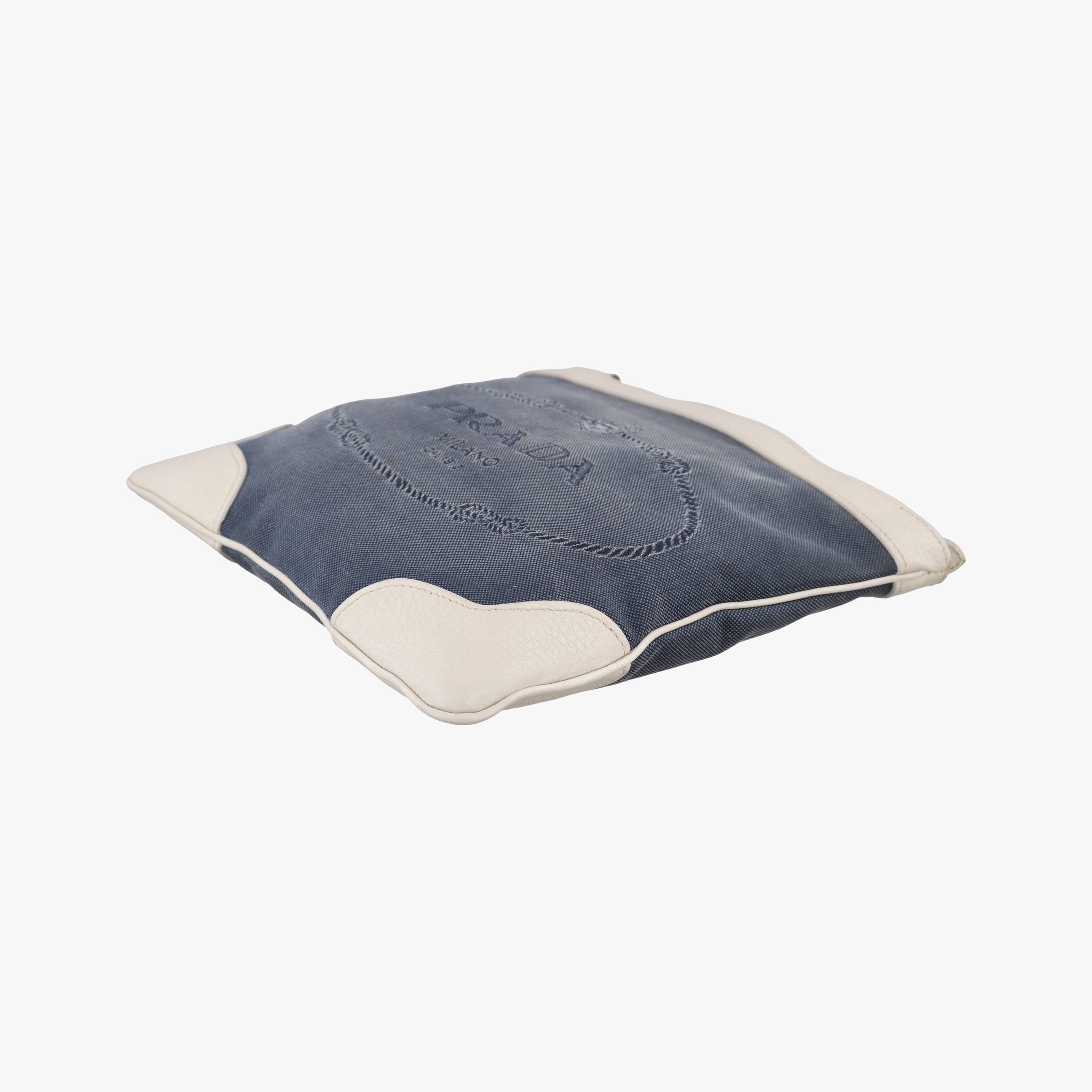 Pre-owned Prada Canapa logo jacquard Navy × white Canvas × leather BT867A shoulderbag | stylenewstar
