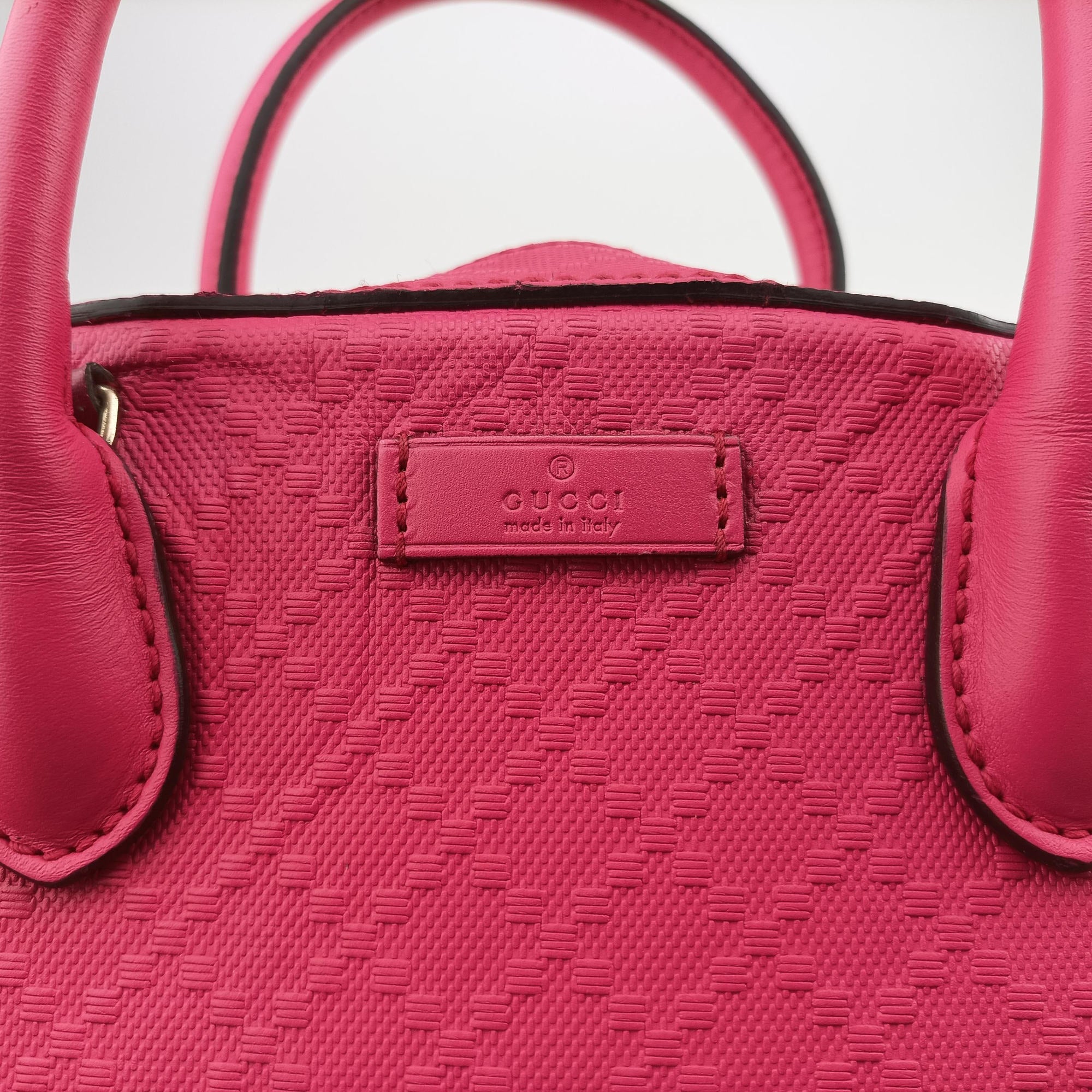 Secondhand Gucci Bright Diamante Rose Leather 354224 shoulderbag | stylenewstar
