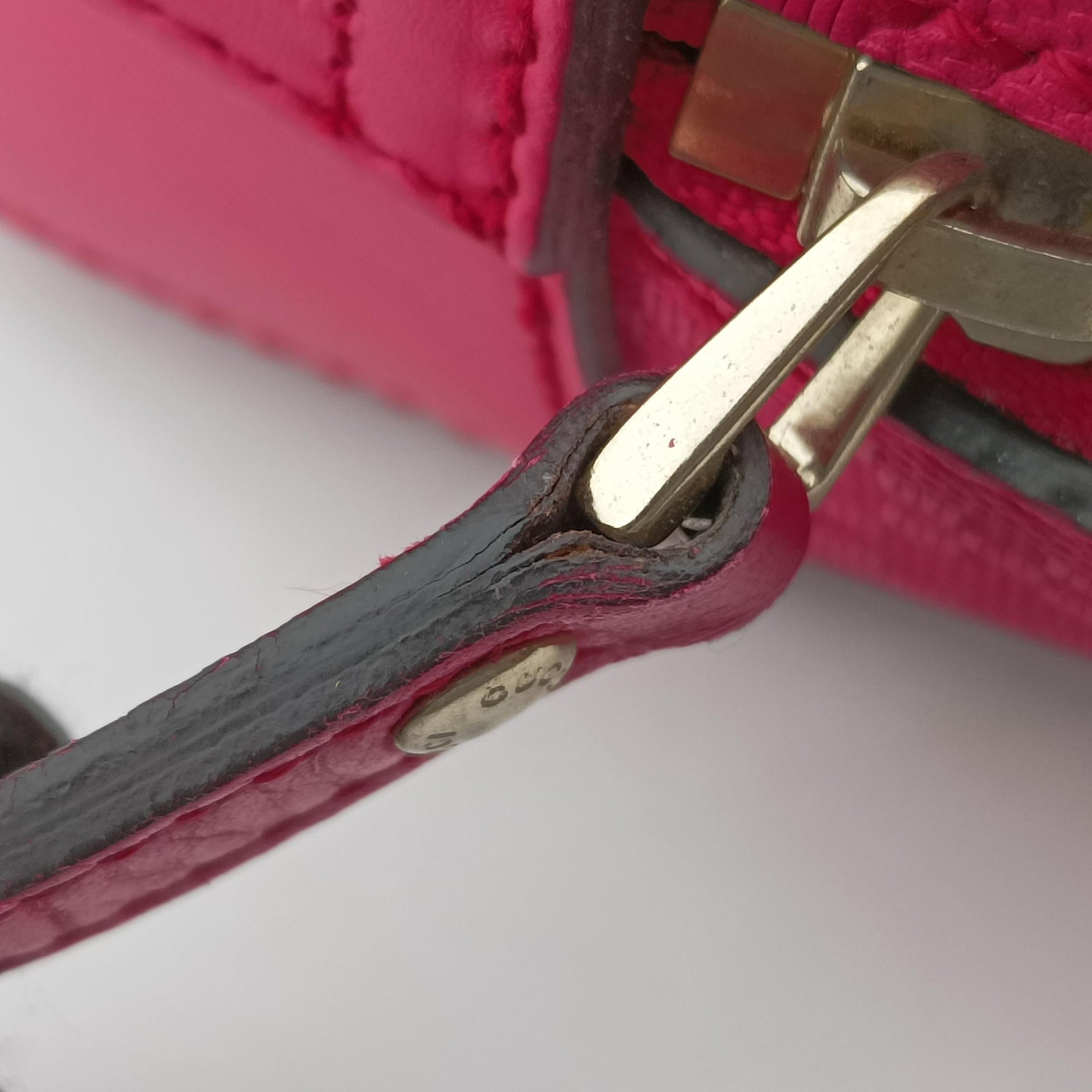 Secondhand Gucci Bright Diamante Rose Leather 354224 shoulderbag | stylenewstar