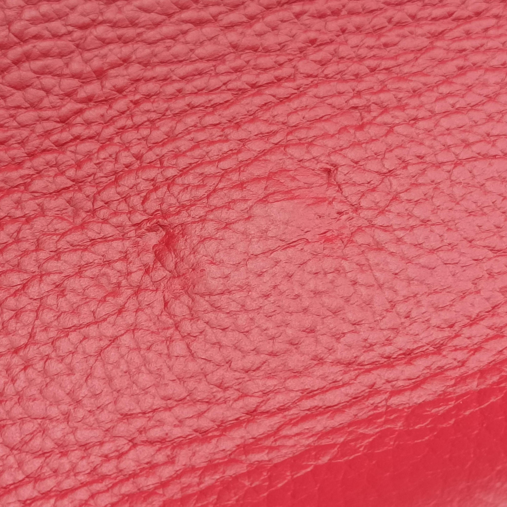 Pre-owned Hermes Cabag Elan Red Togo leather  handbag | stylenewstar