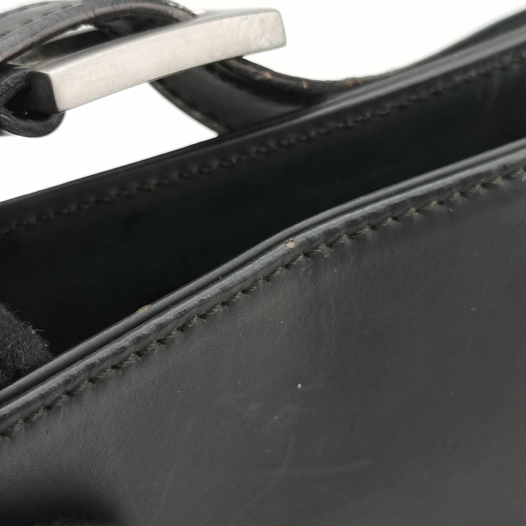 Pre-owned Gucci Minimalist Hobo Black leather  shoulderbag | stylenewstar