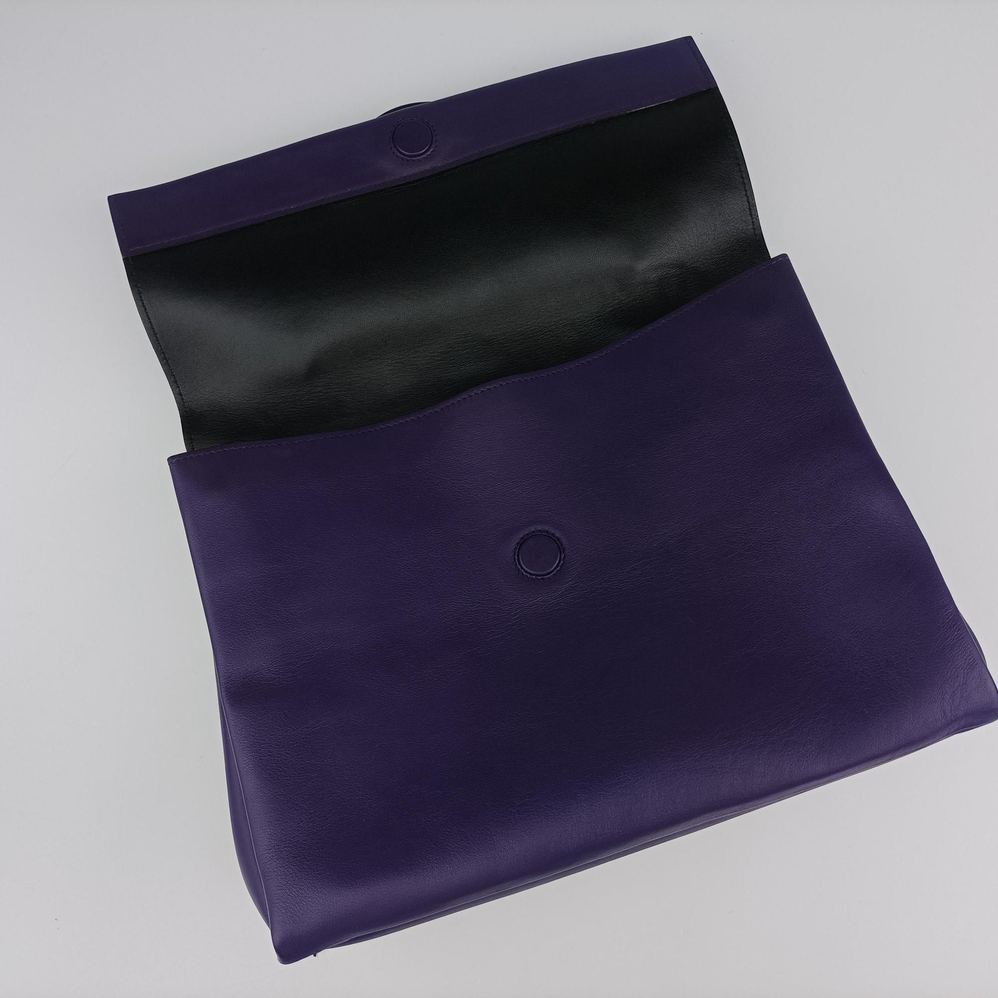 Vintage Prada Double flap chain Purple Leather  shoulderbag | stylenewstar