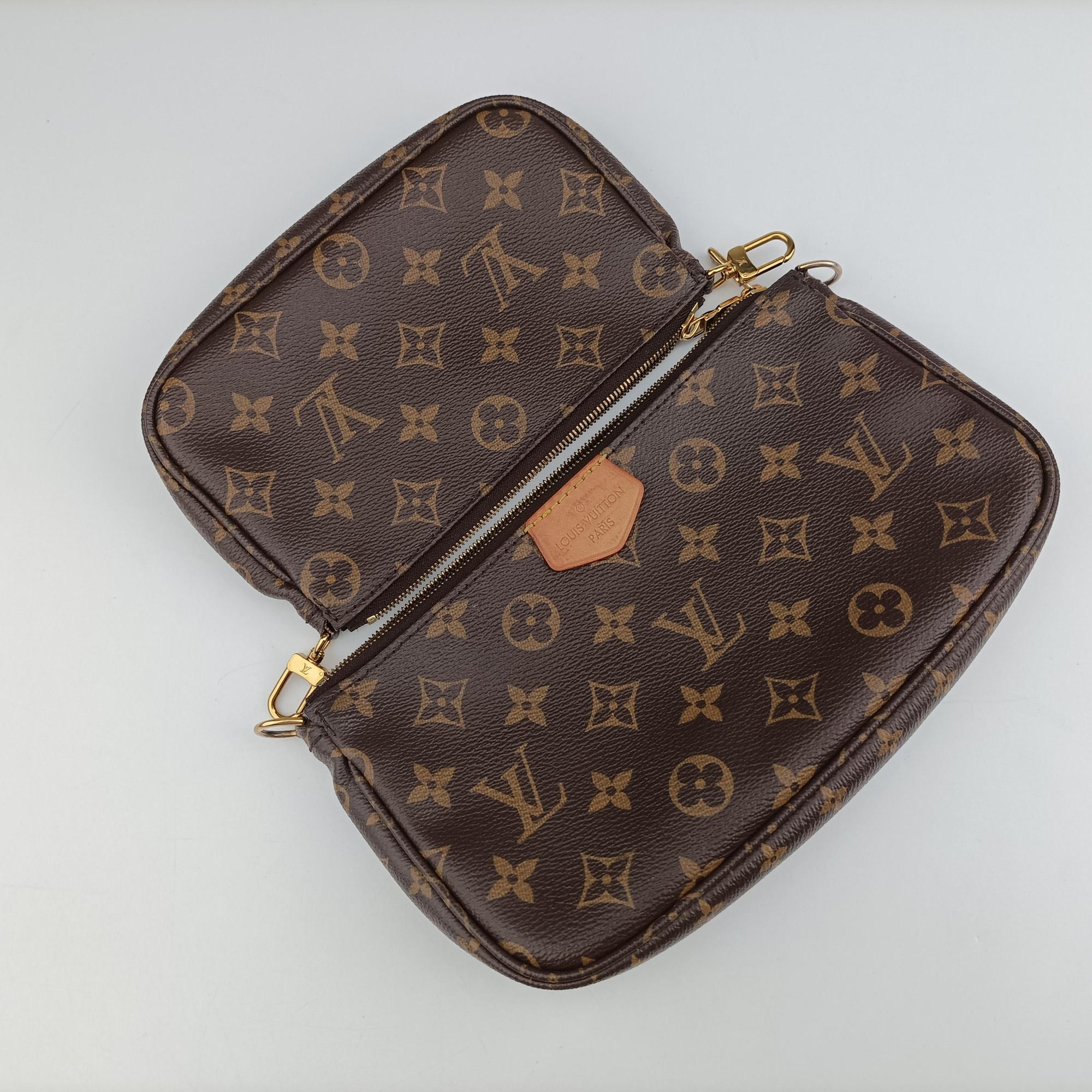 Pre-owned Louis Vuitton MULTI POCHETTE ACCESSOIRES MARRON×ROSE CLAIRE Monogram Canvas M44840 shoulderbag | stylenewstar