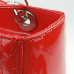 Pre-owned Christian Dior Lady Dior Red patent  shoulderbag | stylenewstar