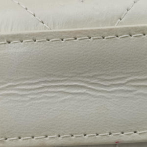 Vintage Chanel LA PAUSA Shiny Chevron Oval Tassel White Leather AS0204 shoulderbag | stylenewstar