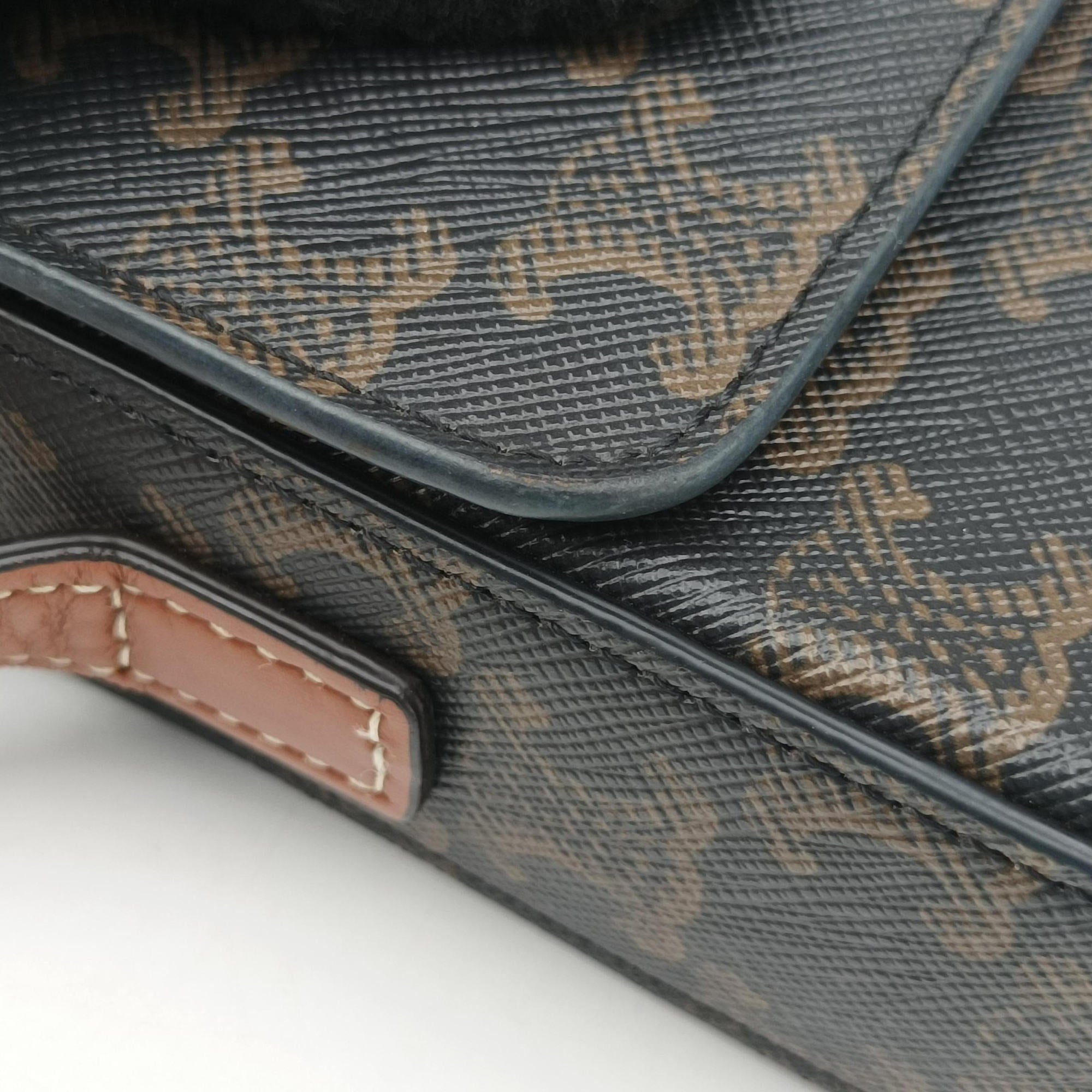 Pre-owned Celine TRIOMPHE Brown PVC coated canvas  shoulderbag | stylenewstar