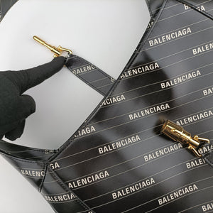 Pre-owned Gucci Gucci x Balenciaga The Hacker Project Jackie 1961 Black Leather 636712 shoulderbag | stylenewstar