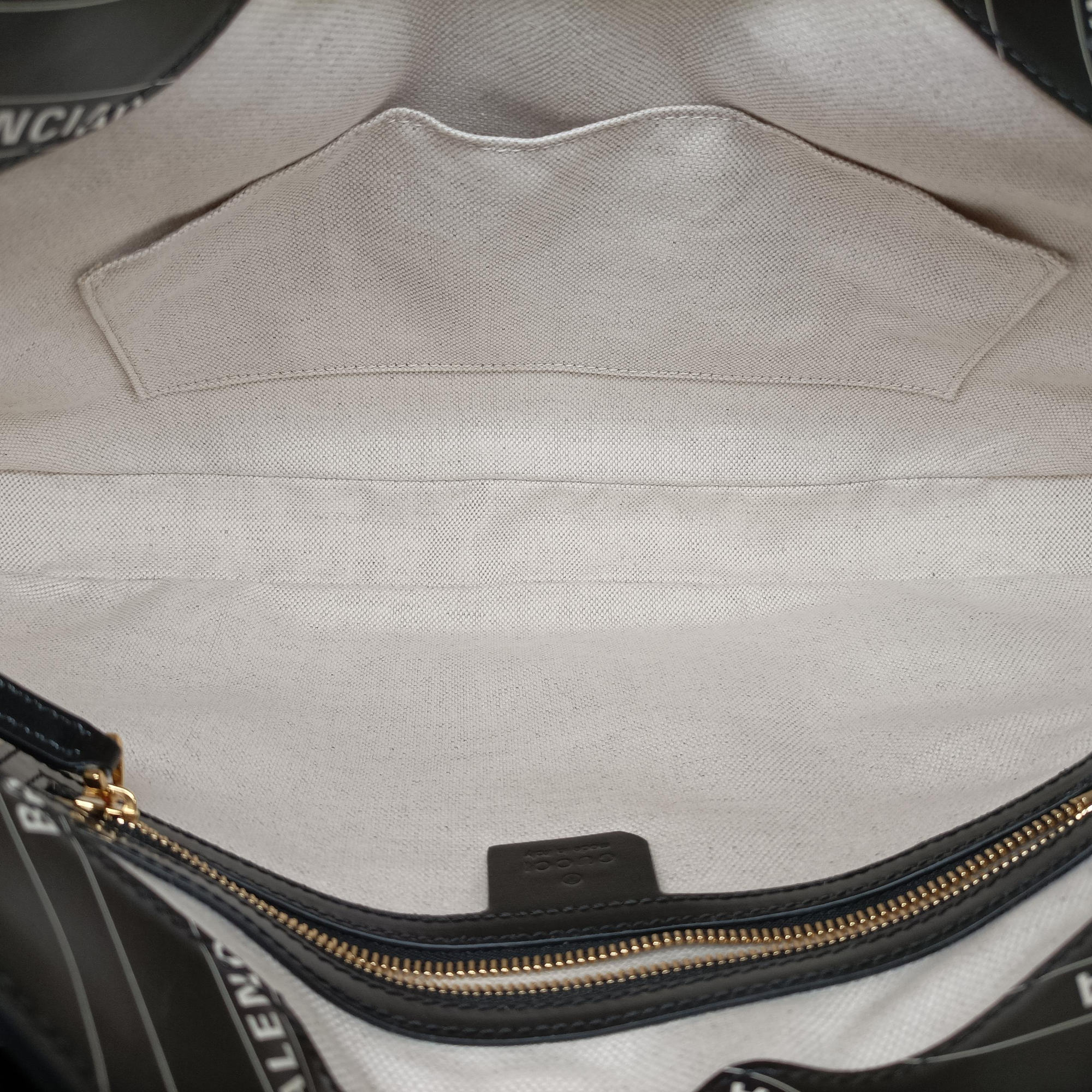 Pre-owned Gucci Gucci x Balenciaga The Hacker Project Jackie 1961 Black Leather 636712 shoulderbag | stylenewstar