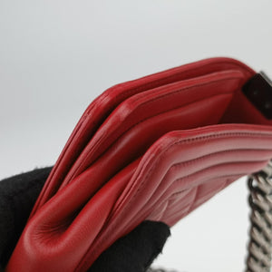 Secondhand Chanel BOY CHANEL Red Leather A67086 shoulderbag | stylenewstar