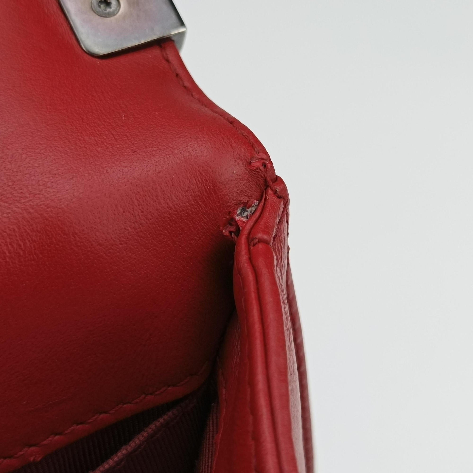 Secondhand Chanel BOY CHANEL Red Leather A67086 shoulderbag | stylenewstar