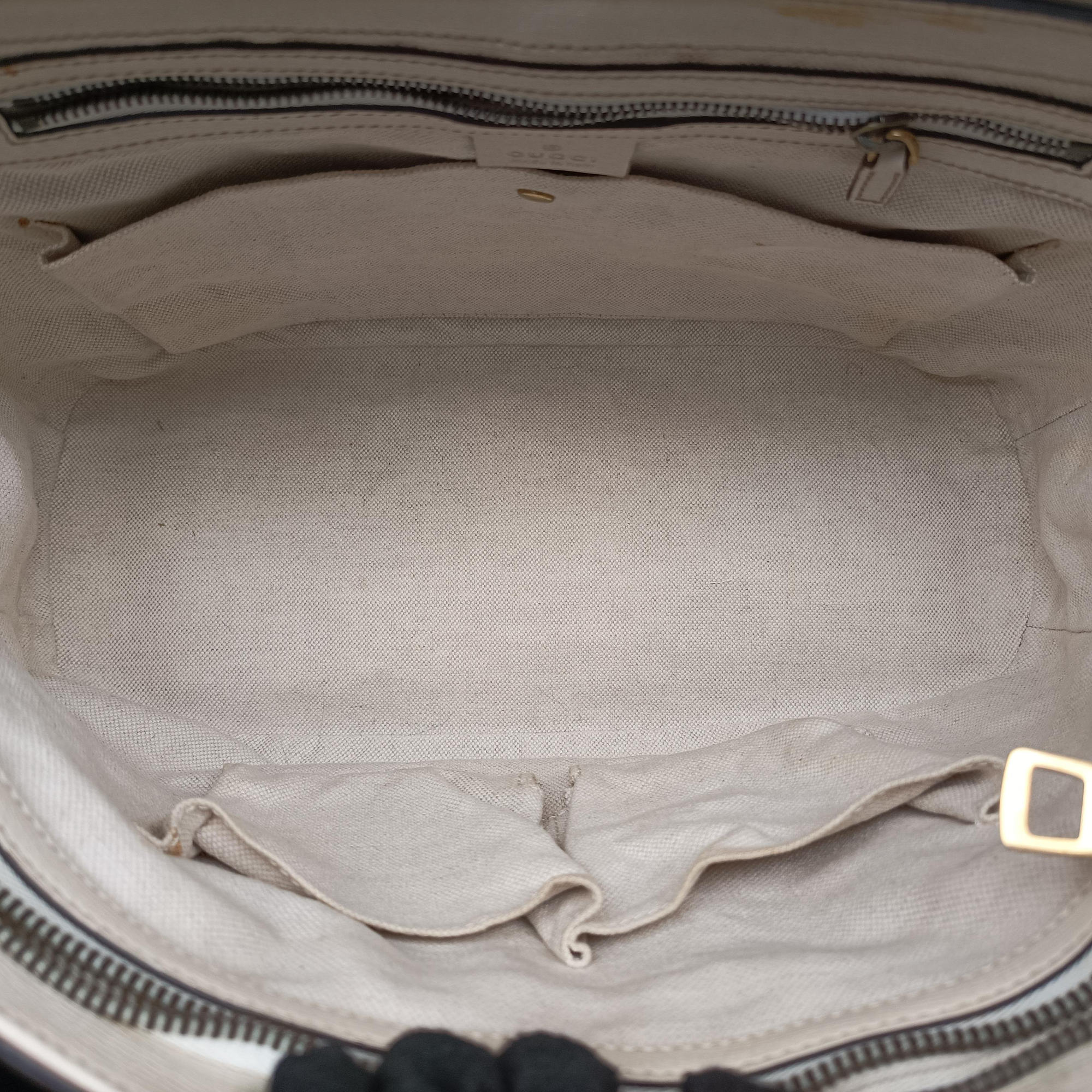 Pre-owned Gucci Bright Bit White Leather 319795 handbag | stylenewstar