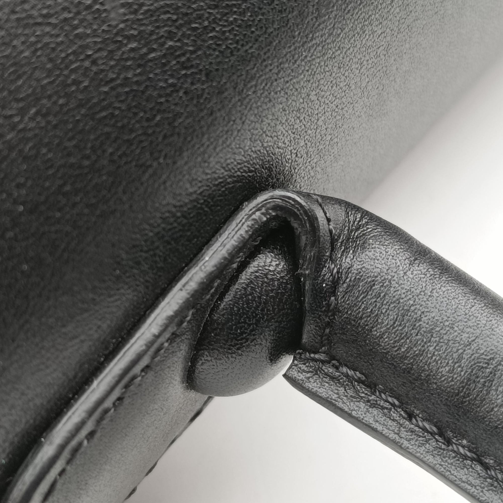 Vintage Delvaux Brillant Black × ivory Leather × patent leather  shoulderbag | stylenewstar