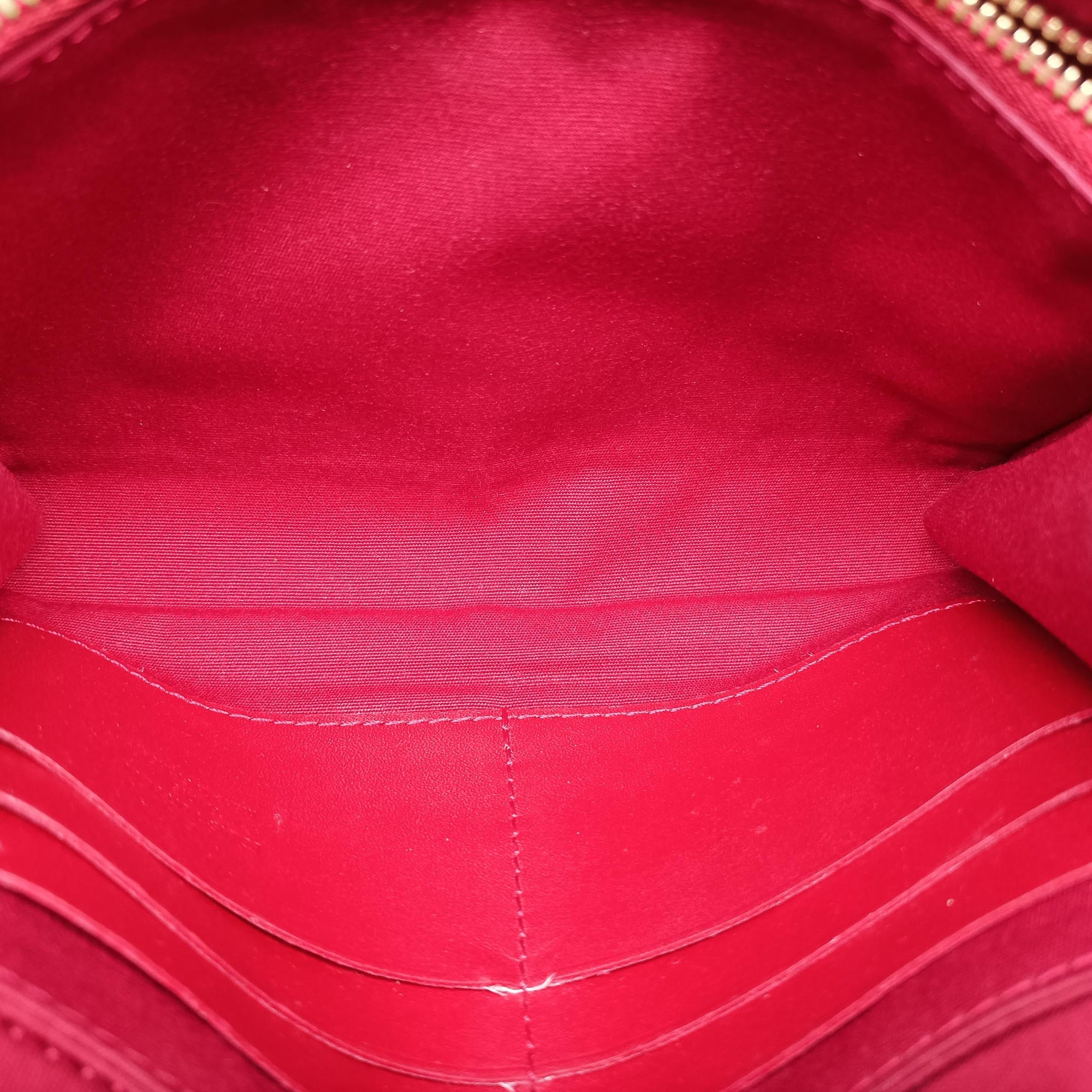 Pre-owned Louis Vuitton Belle Air Pomme d'Amour Vernis M93614 shoulderbag | stylenewstar