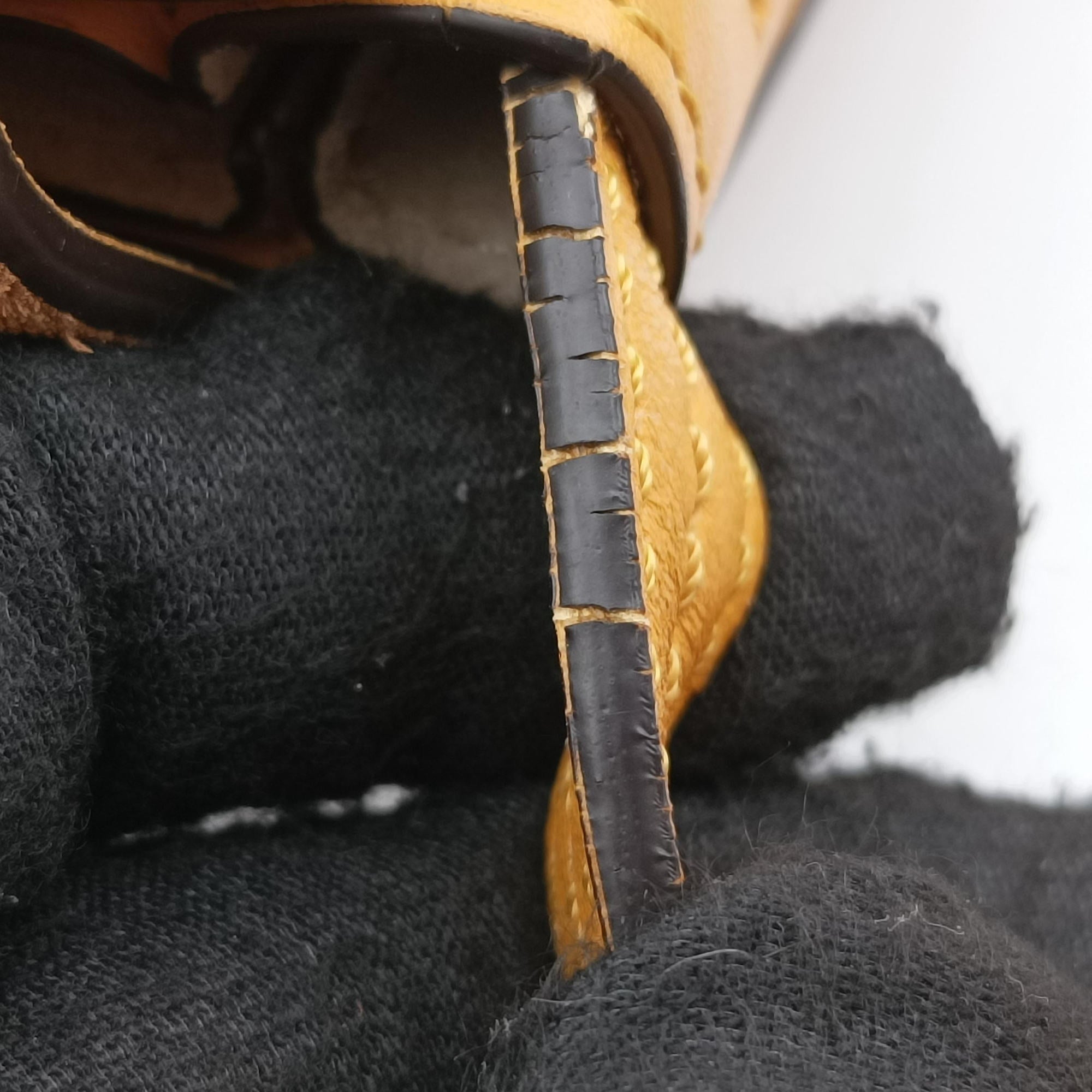 Pre-owned Chloe FAYE Brown × Yellow Suede × leather  shoulderbag | stylenewstar