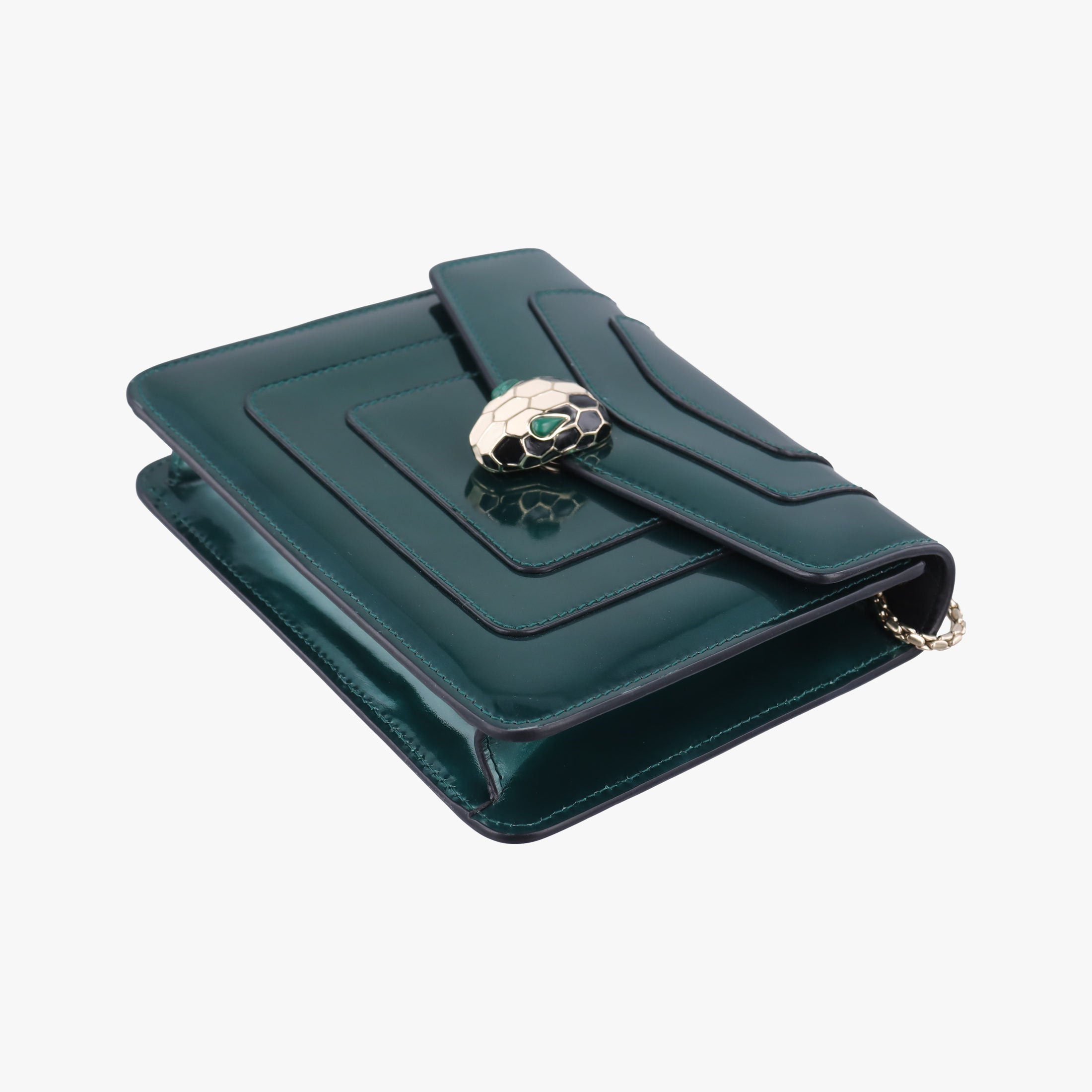 Pre-owned Bvlgari SERPENTI FOREVER Green Patent  shoulderbag | stylenewstar