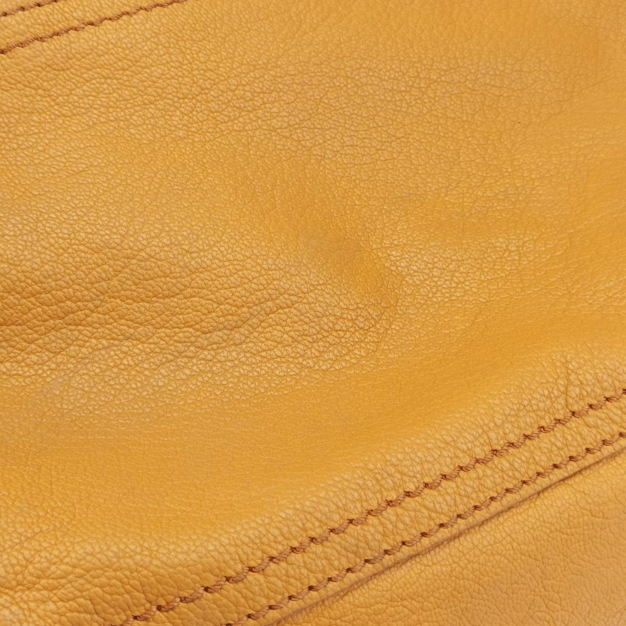 Pre-owned Givenchy Pandora Yellow leather  shoulderbag | stylenewstar