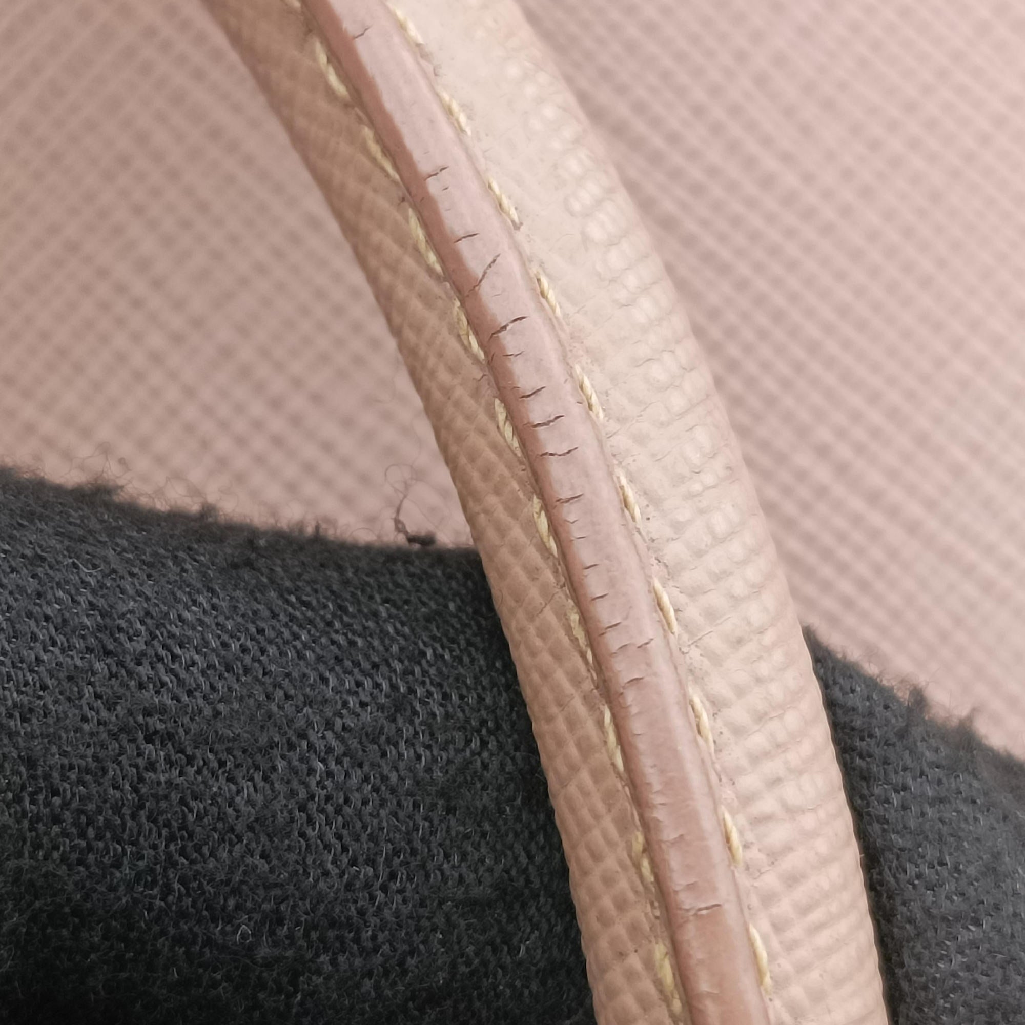 Pre-owned Prada Galleria Pink SAFFIANO Leather BN1786 shoulderbag | stylenewstar