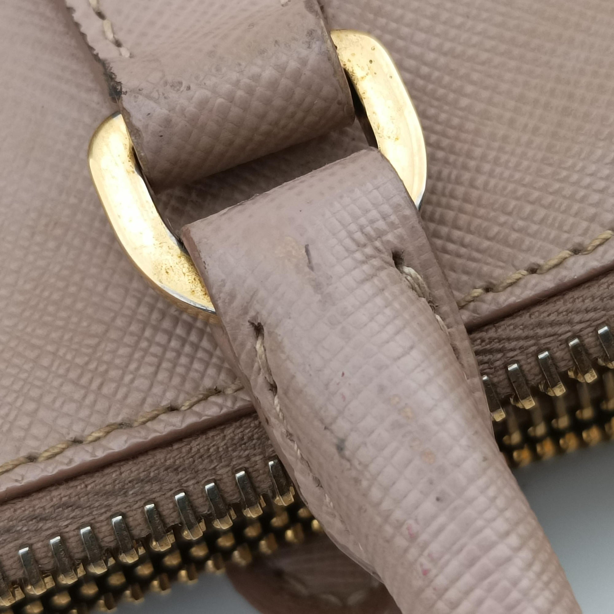 Pre-owned Prada Galleria Pink SAFFIANO Leather BN1786 shoulderbag | stylenewstar
