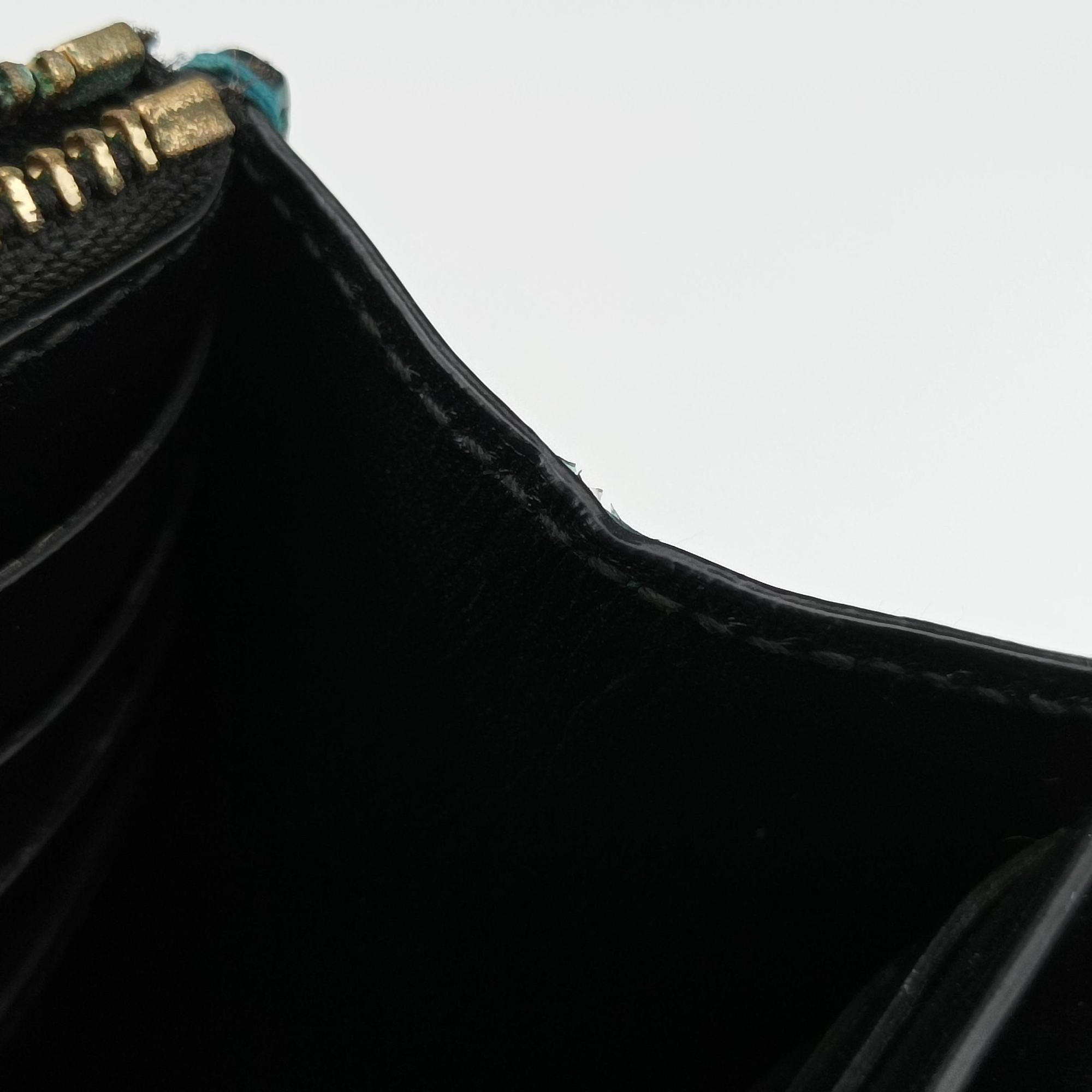 Secondhand Bvlgari SERPENTI FOREVER Blue Patent  shoulderbag | stylenewstar