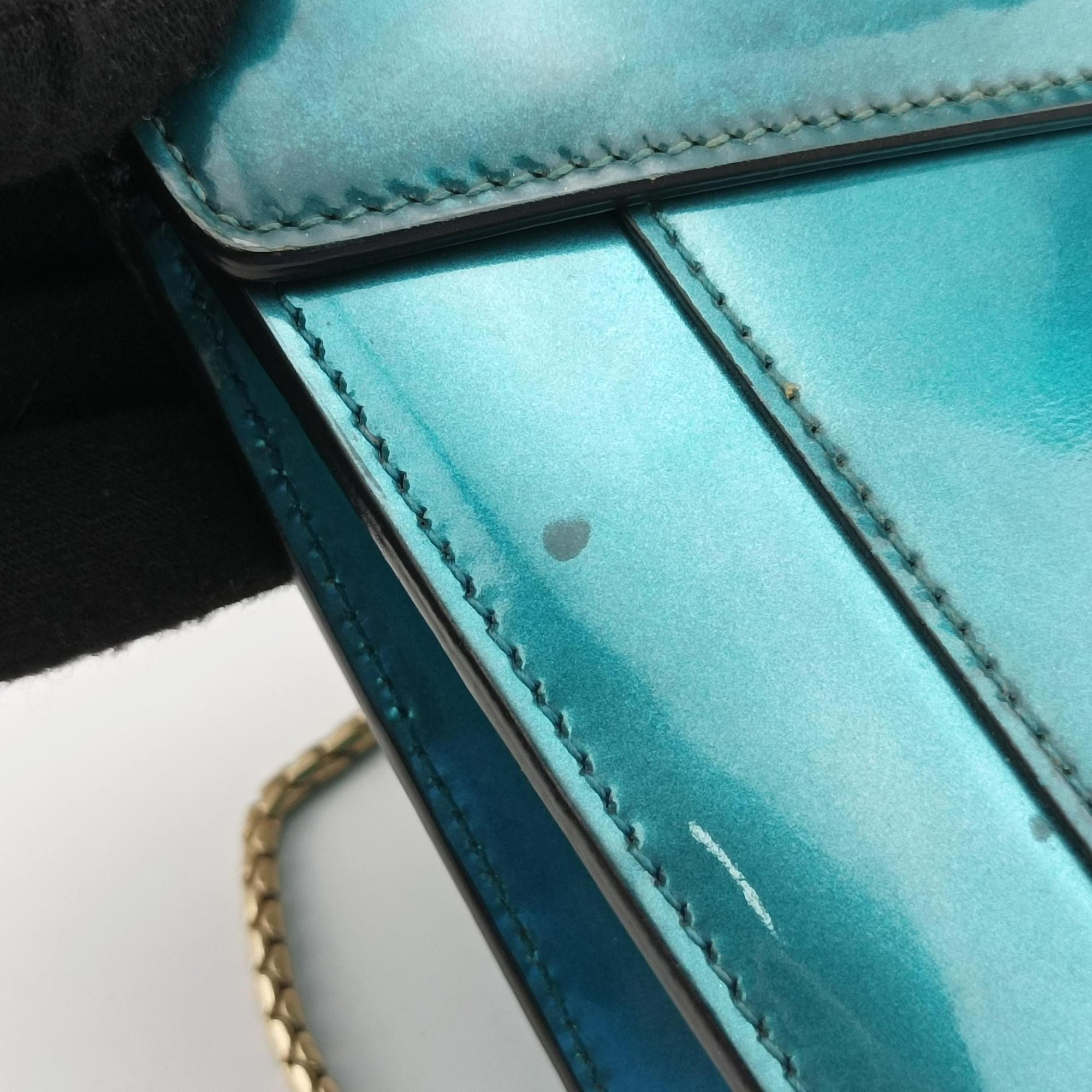 Secondhand Bvlgari SERPENTI FOREVER Blue Patent  shoulderbag | stylenewstar