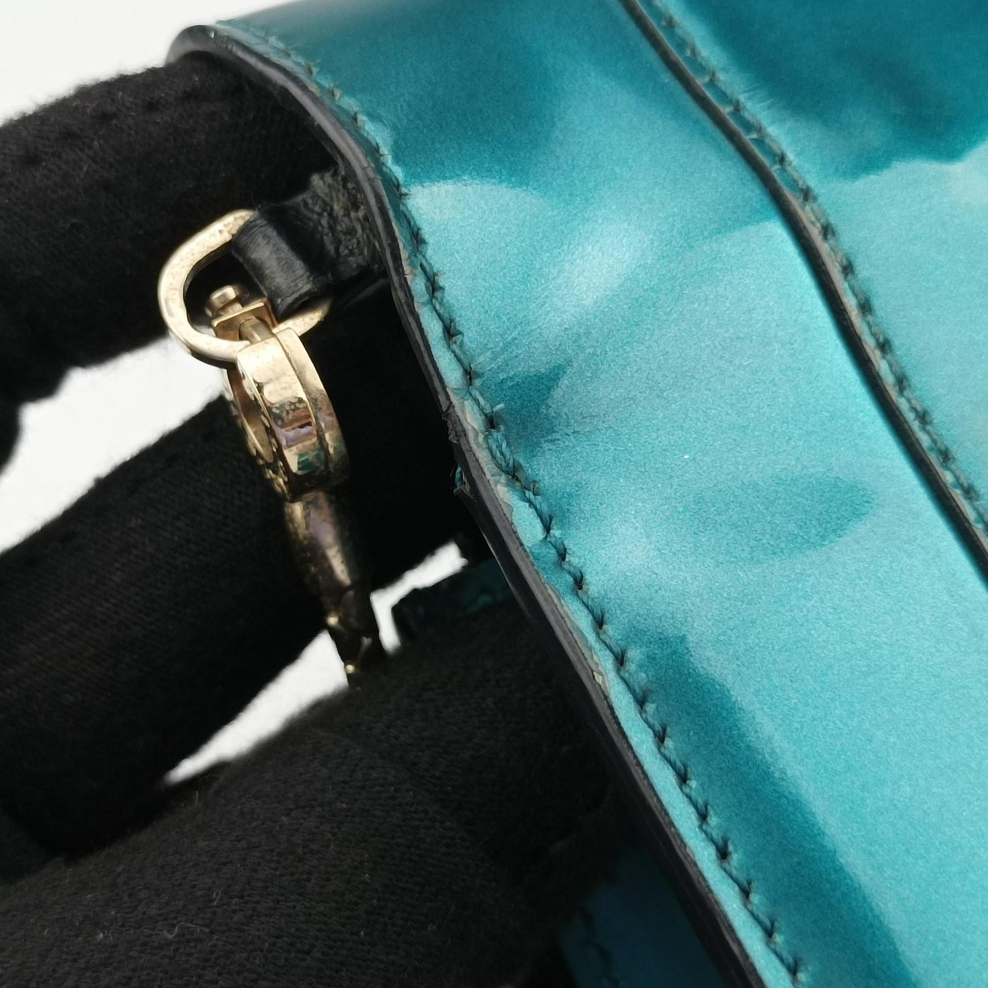 Secondhand Bvlgari SERPENTI FOREVER Blue Patent  shoulderbag | stylenewstar